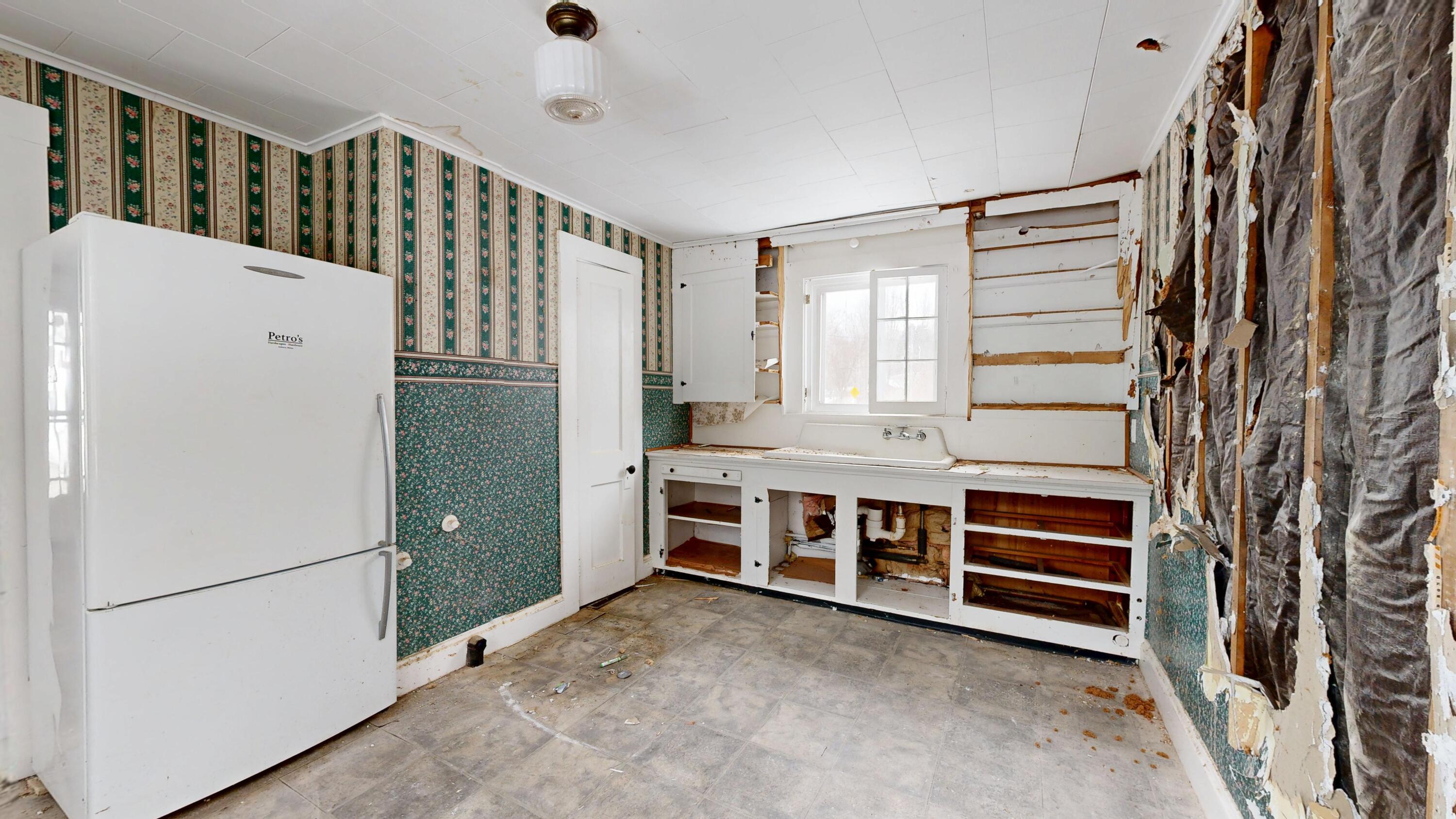 121-123 Oak Hill Road, Auburn, ME, 04210