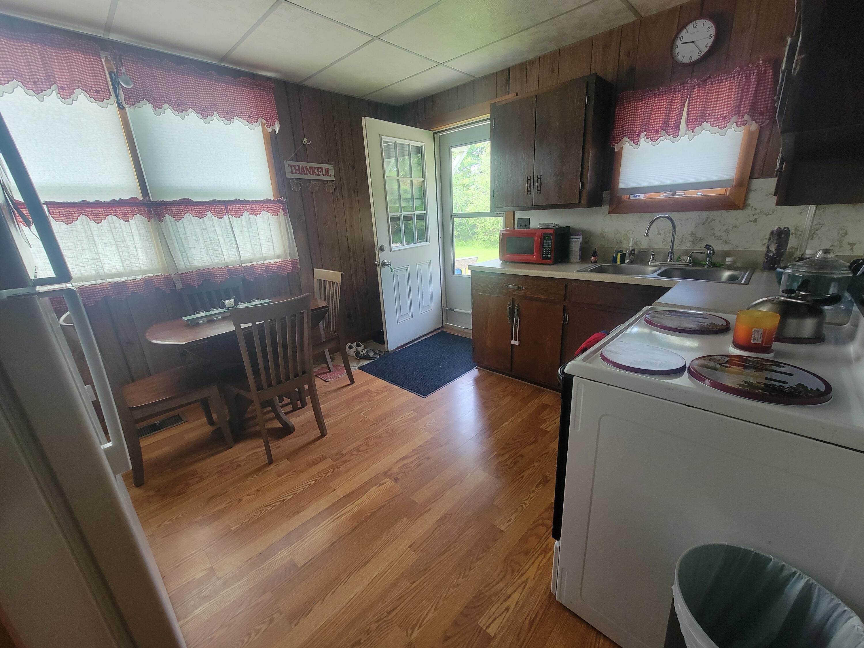 185 Elm Street, Brewer, ME, 04412