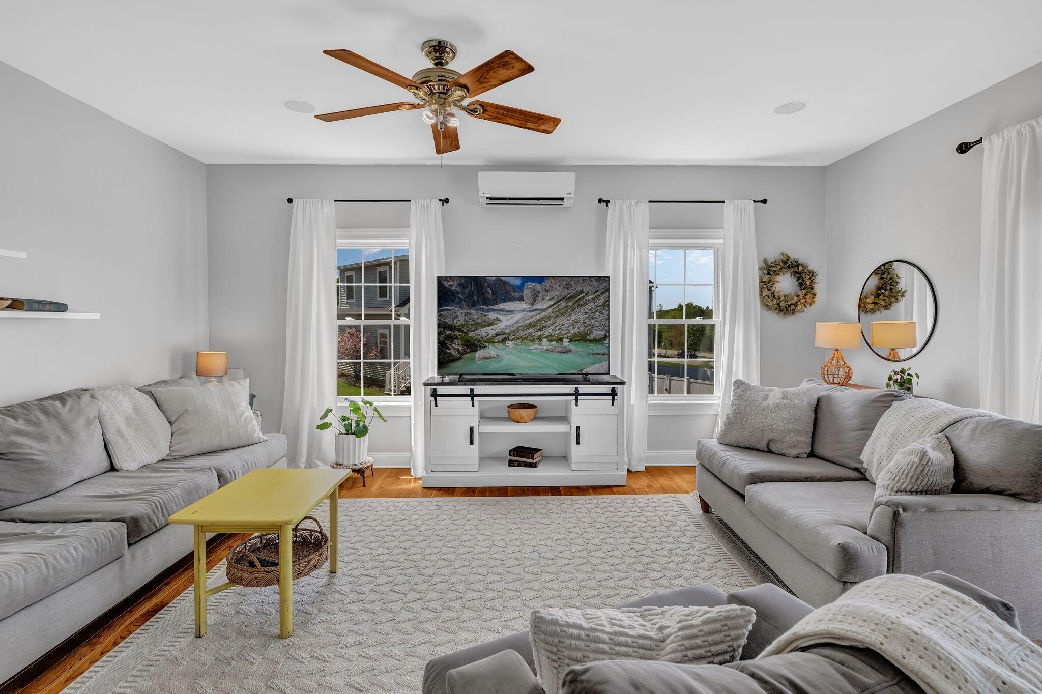 22-web-or-mls-40-hillview-dr