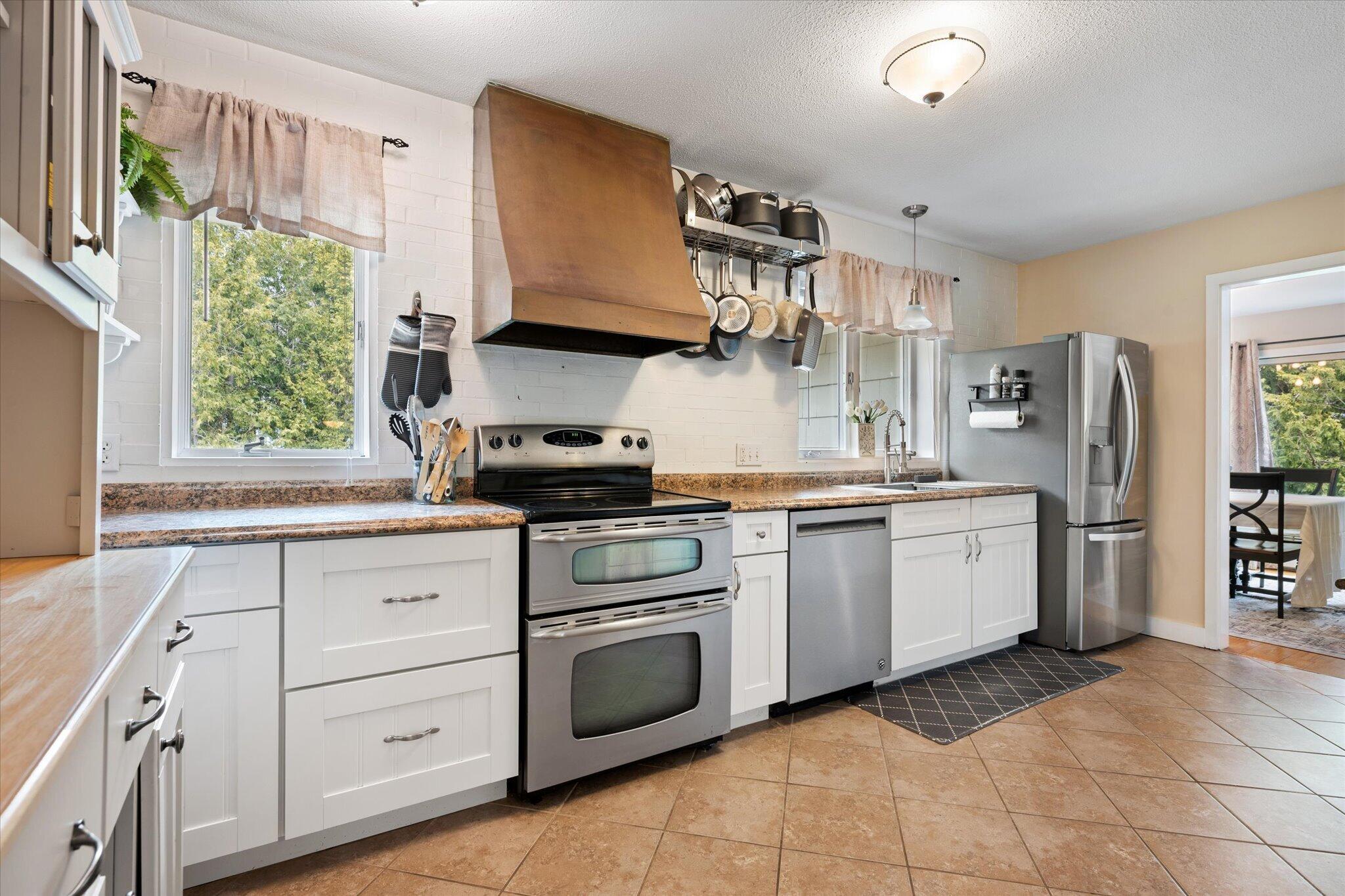 7 Williams Street, Hampden, ME, 04444