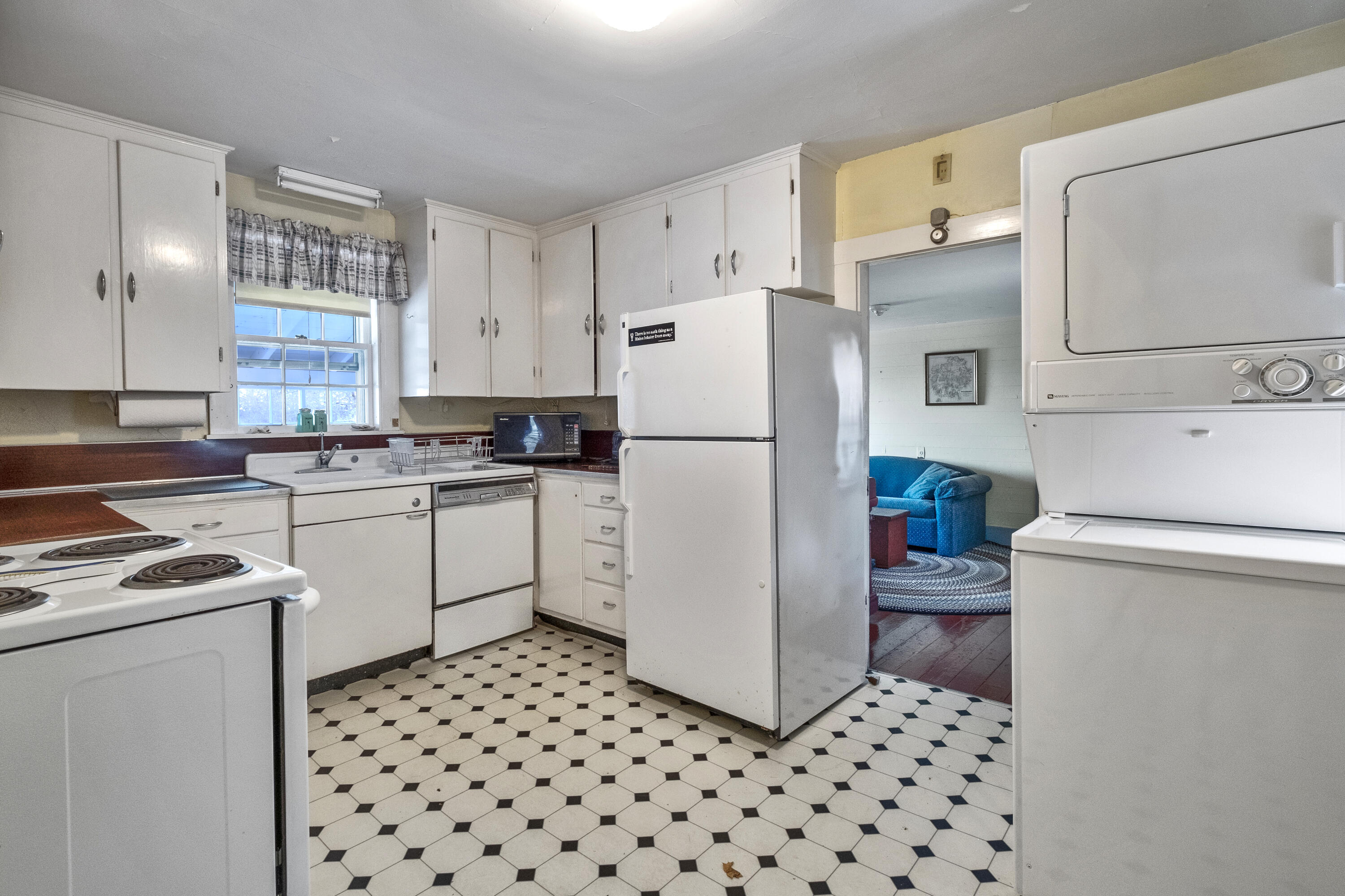 435 Seawall Road