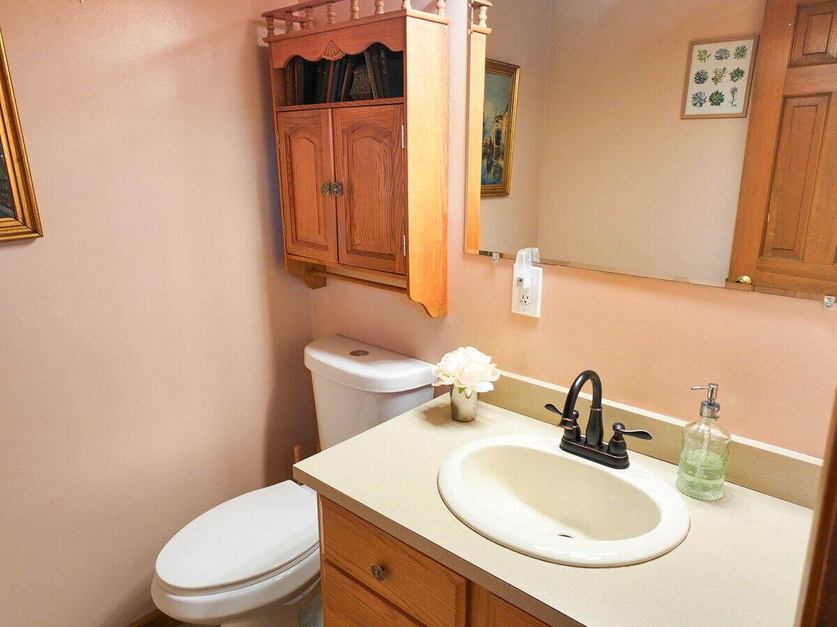 11 Kensington Terrace, Lewiston, ME, 04240