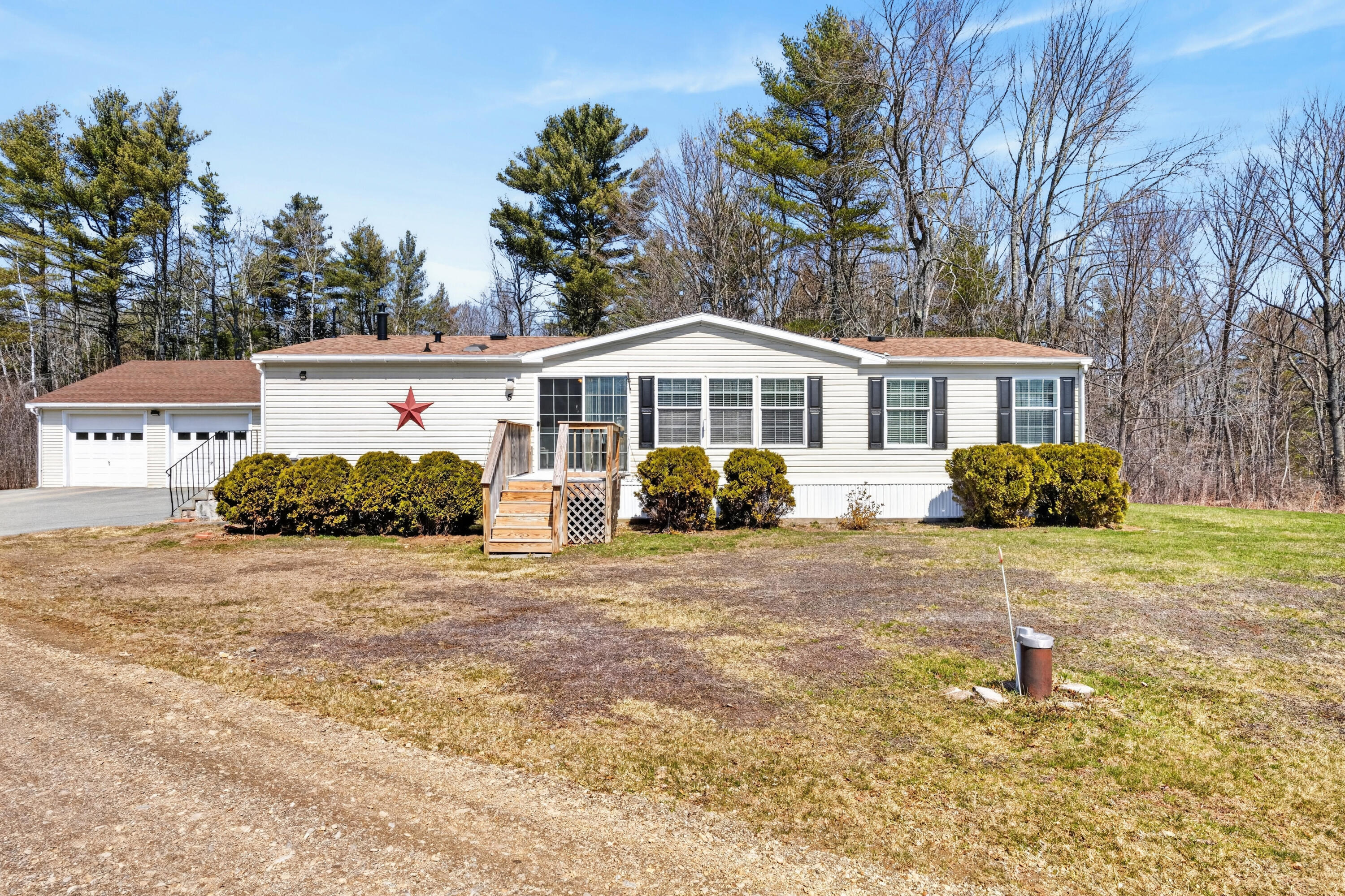 5 Freedom Lane, Belfast, ME, 04915