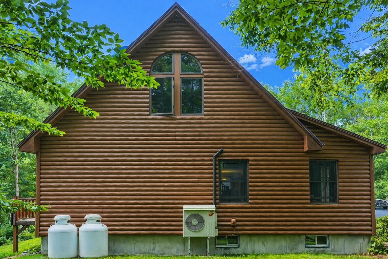 27 Independence Drive