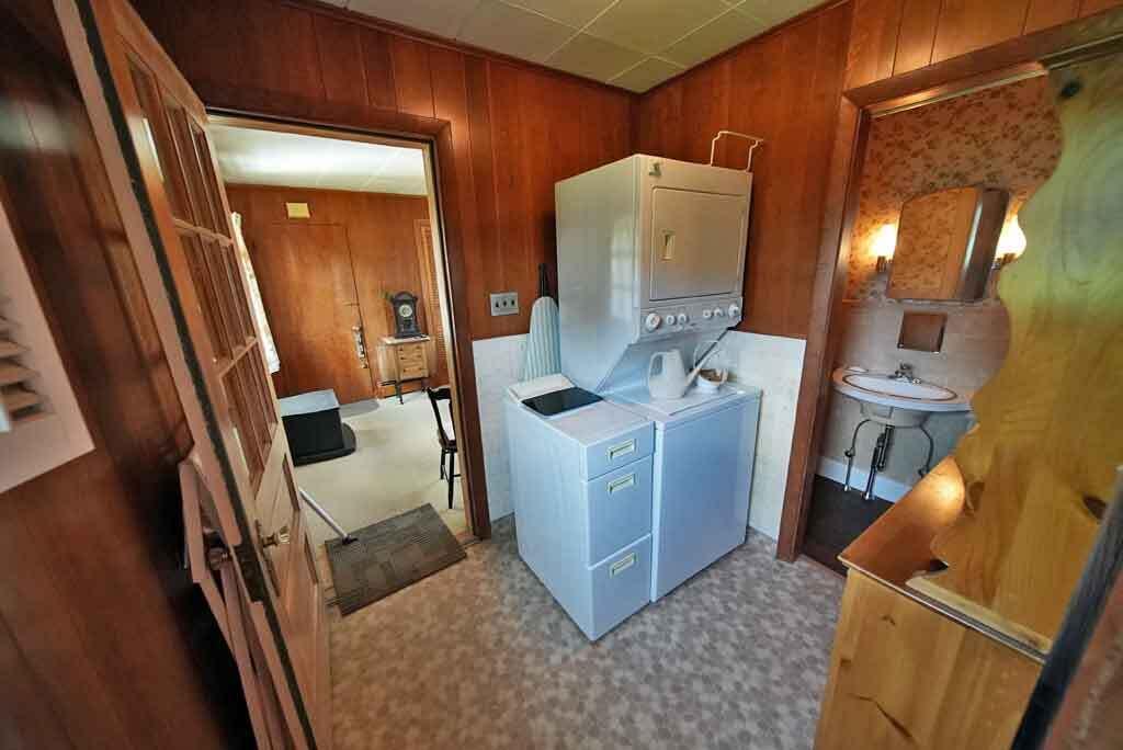 33 Pleasant Street, Houlton, ME, 04730