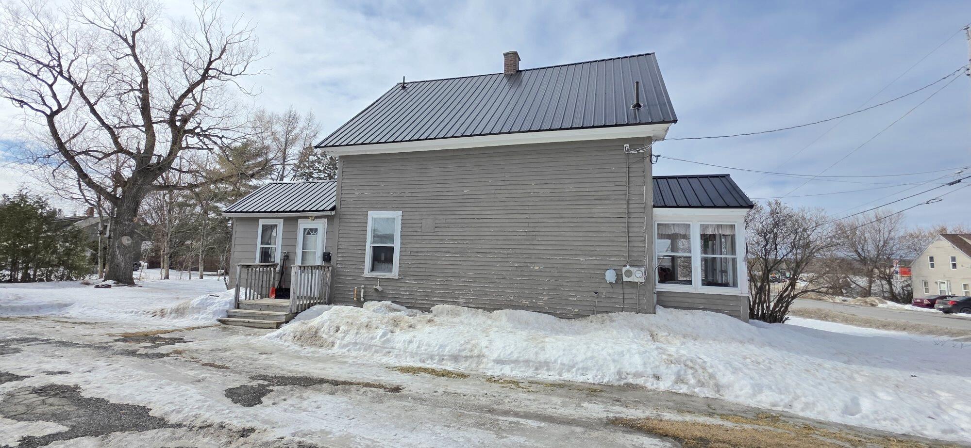 14 Pleasant Street, Presque Isle, ME, 04769