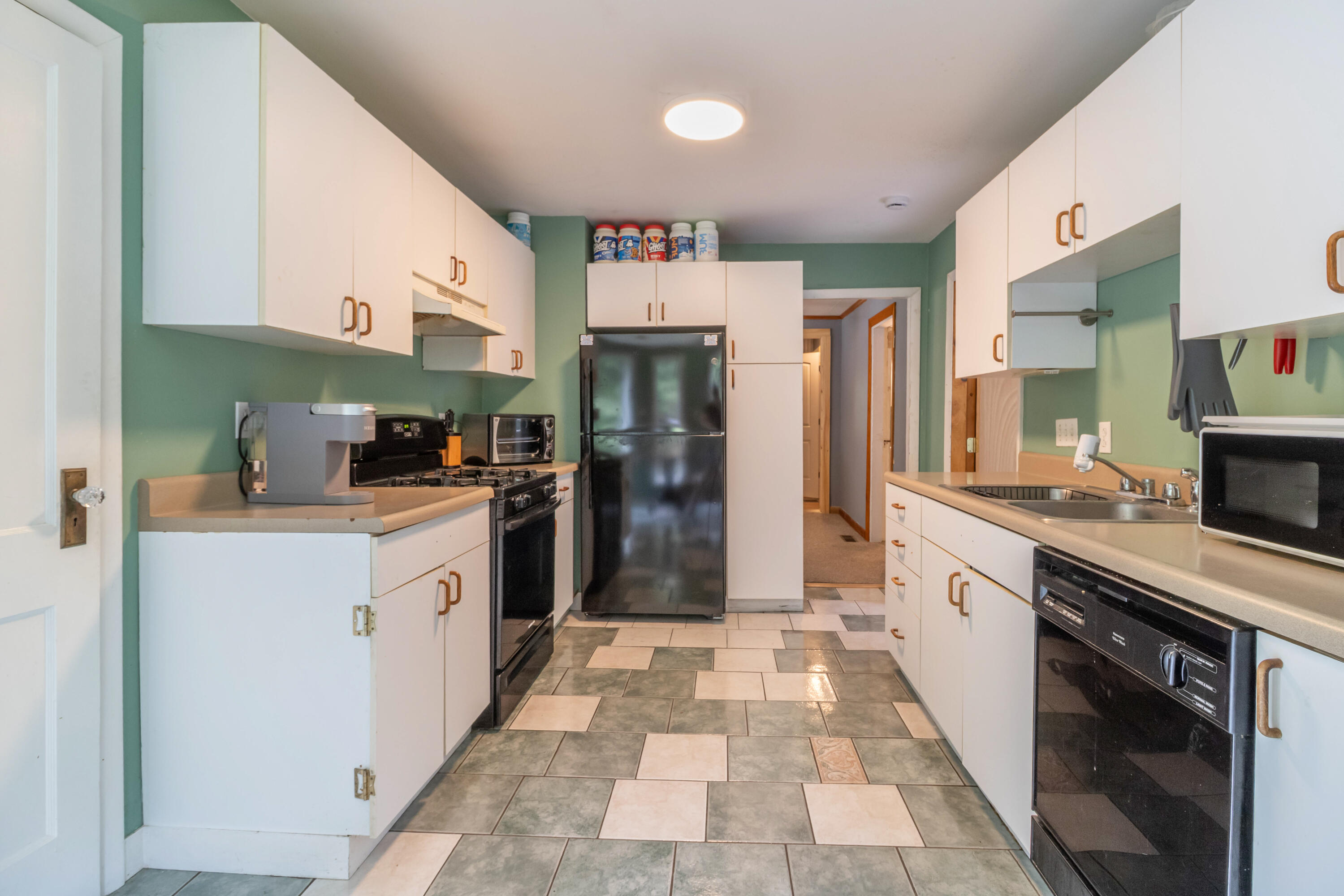 36 Kelley Road, Orono, ME, 04473