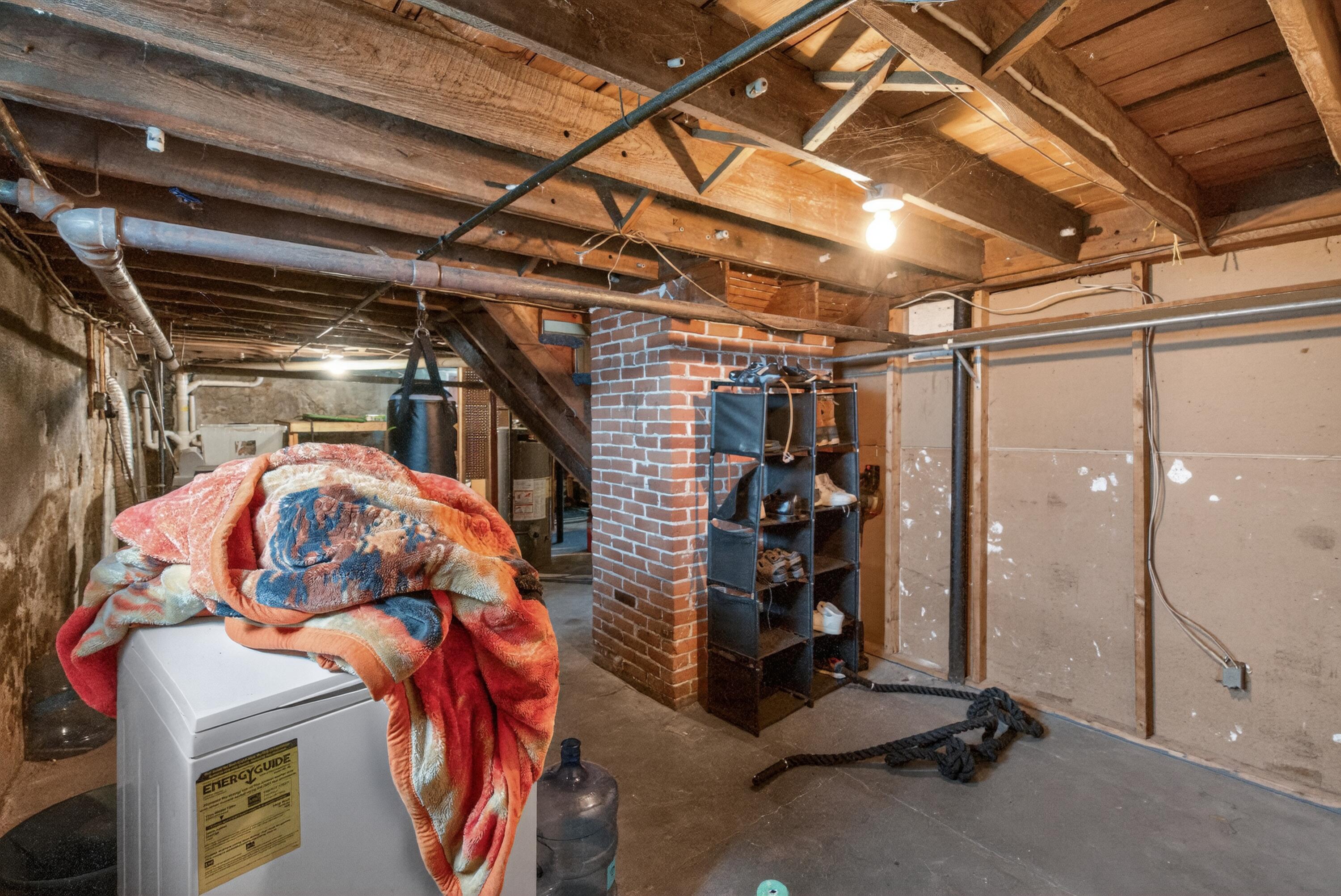 60 Orchard Street, Auburn, ME, 04210