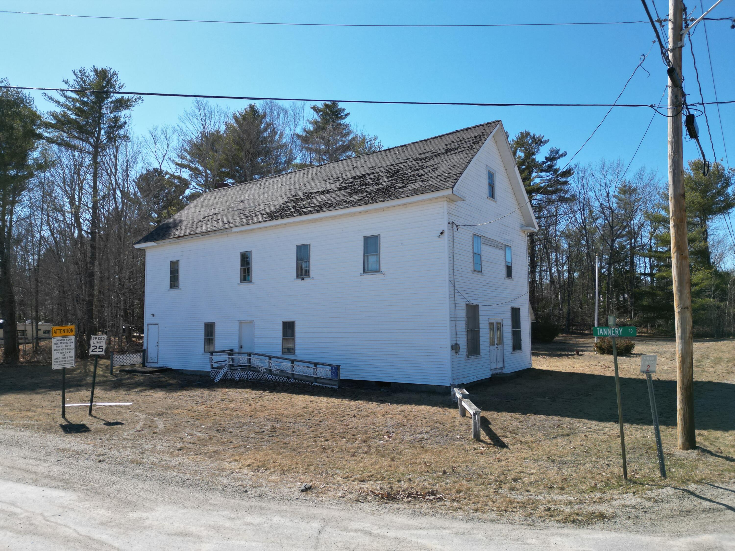 4 W Old Main Road, Lowell, ME, 04493