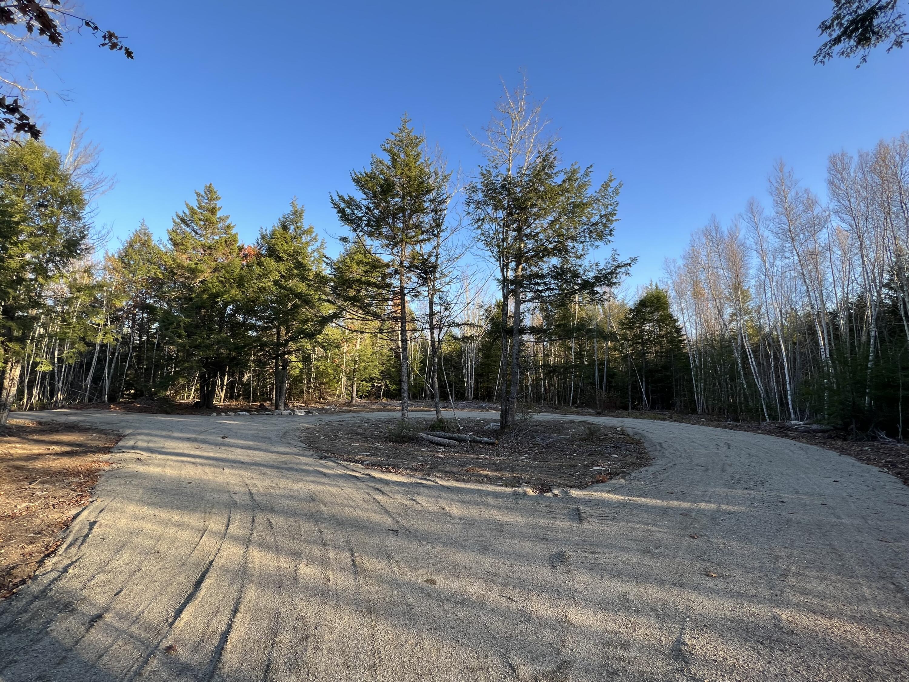 15 Coyote Lane, Waltham, ME, 04605