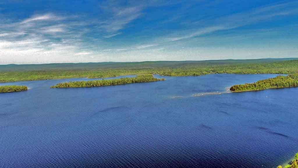 east-grand-lake-house-danfo