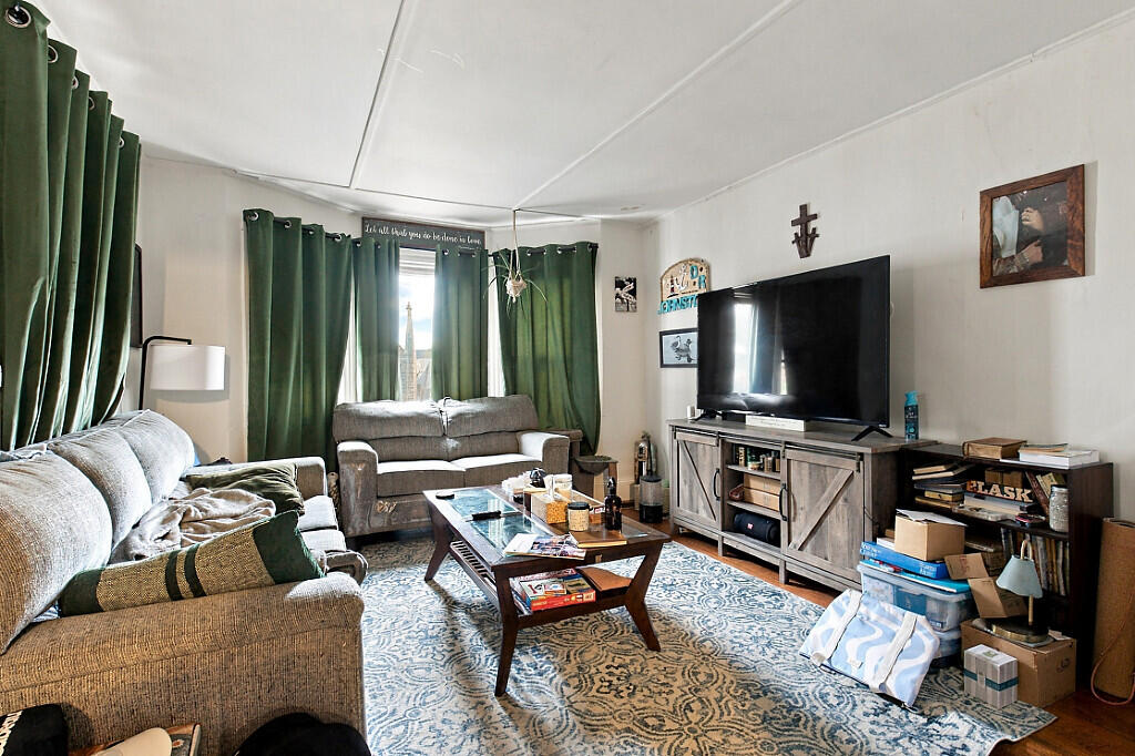 12 & 14 Boothby Street, Waterville, ME 04901 92_BP5A5602_DxO_mls