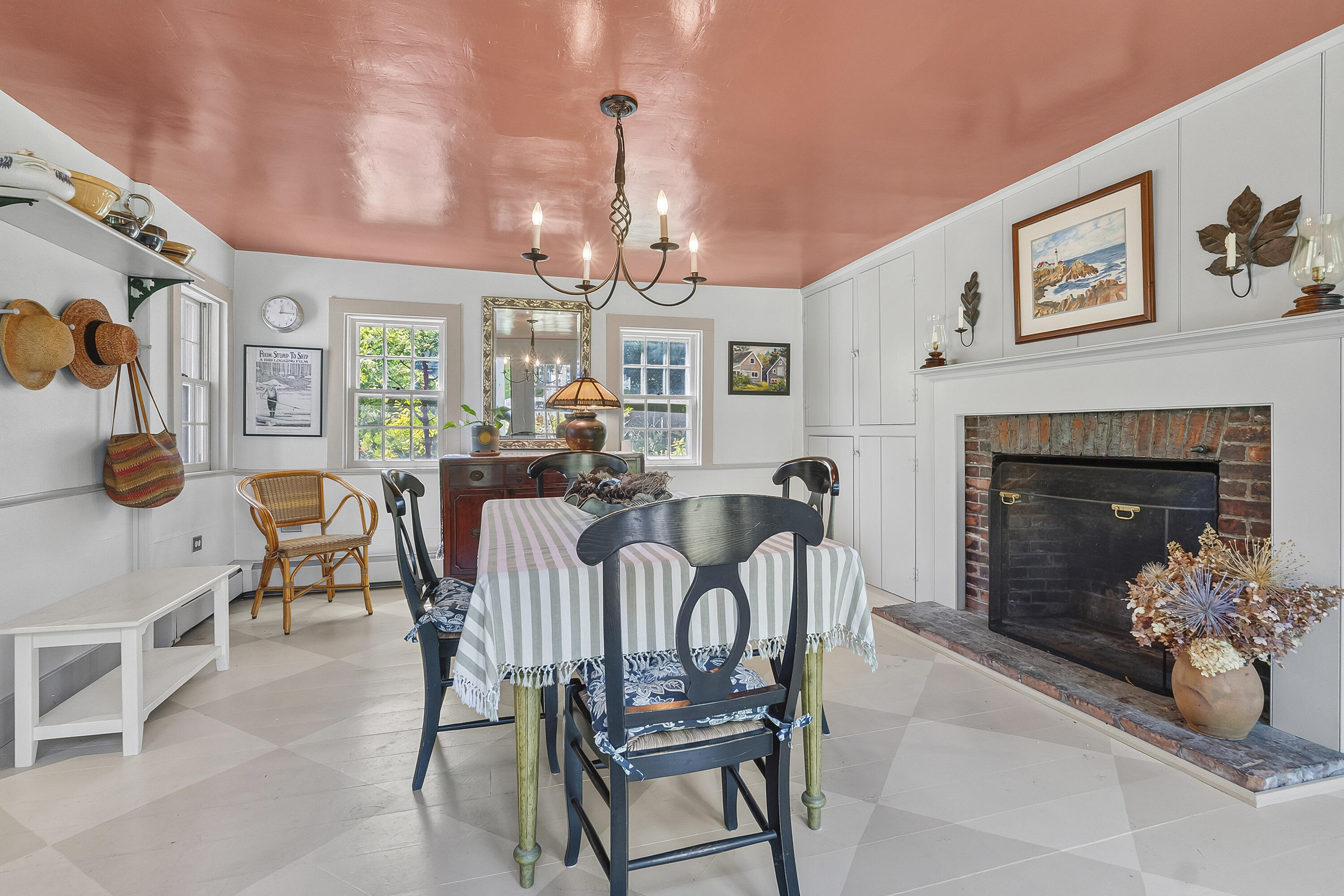62 Pleasant Street, Wiscasset, ME 04578 62 Pleasant St_133