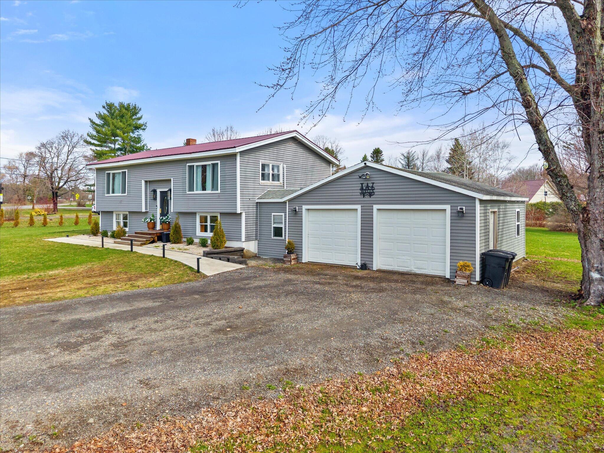 1115 River Road, Bucksport, ME, 04416
