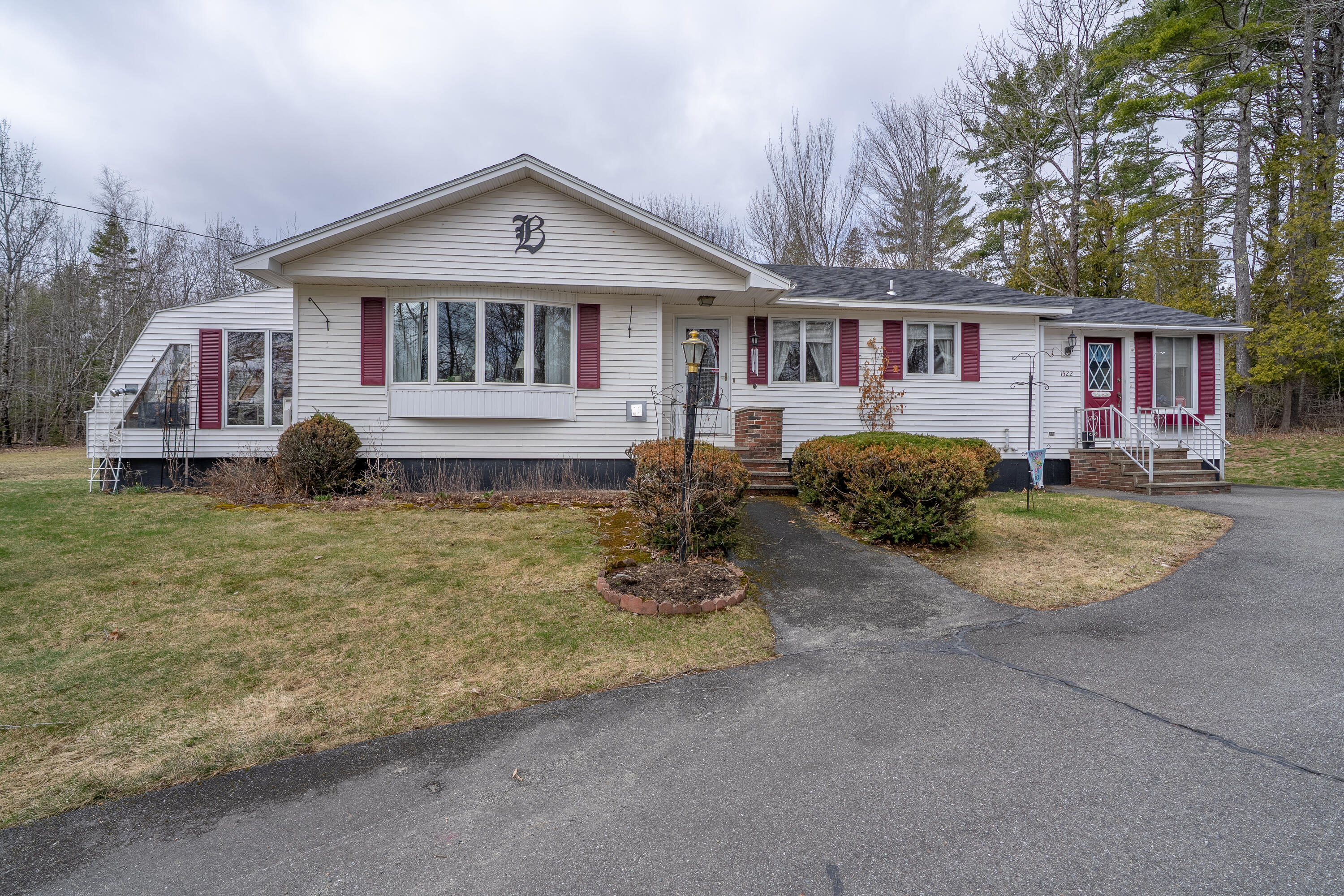 1522 Pushaw Road, Glenburn, ME, 04401