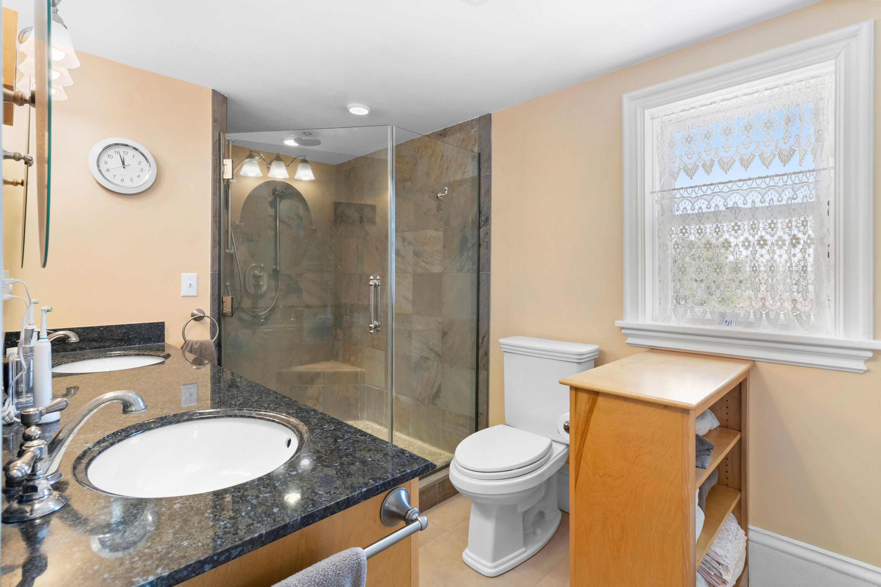 902 Dutch Neck Road, Waldoboro, ME, 04572