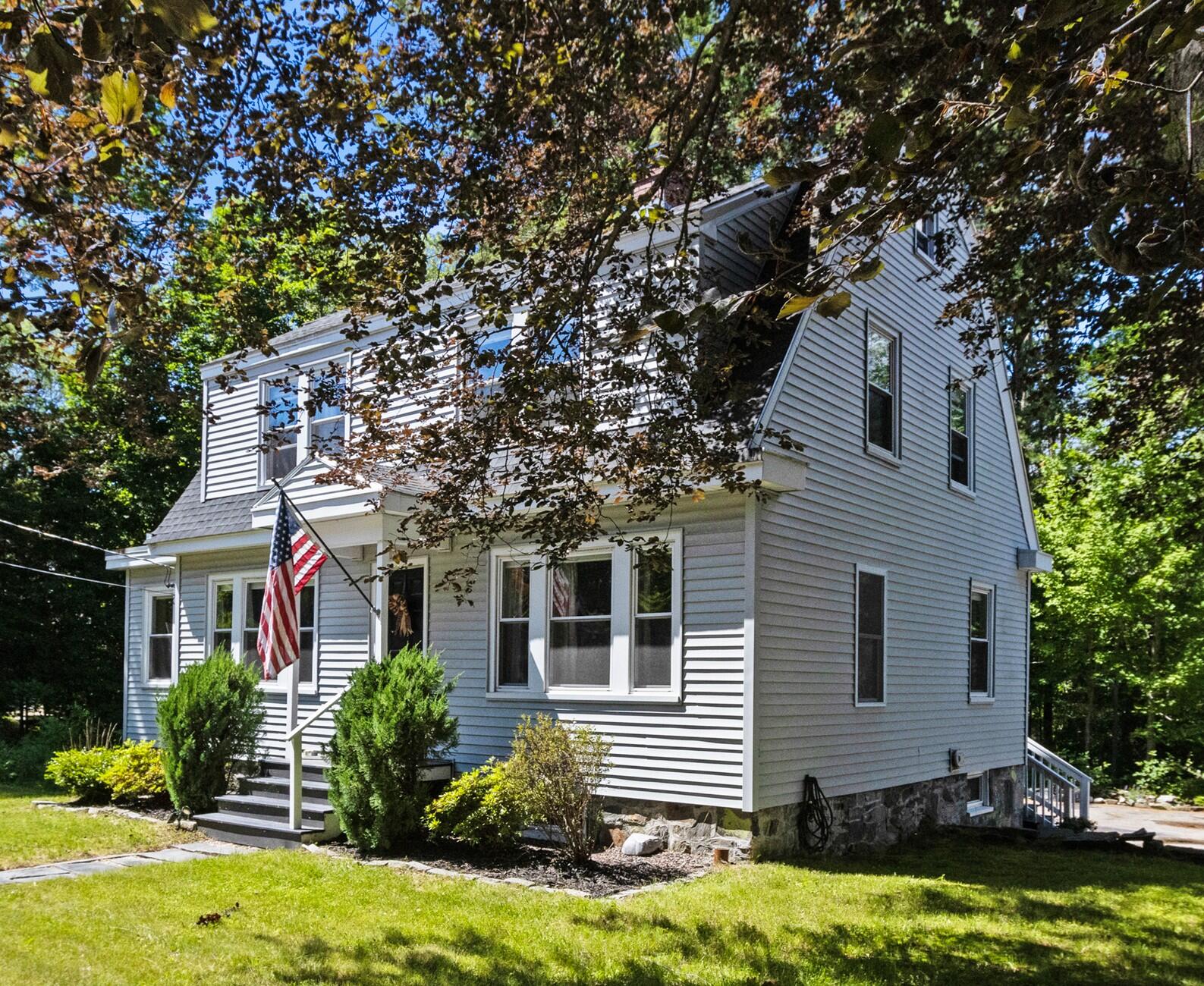 Photo of 75 Ocean House Road Cape Elizabeth ME 04107