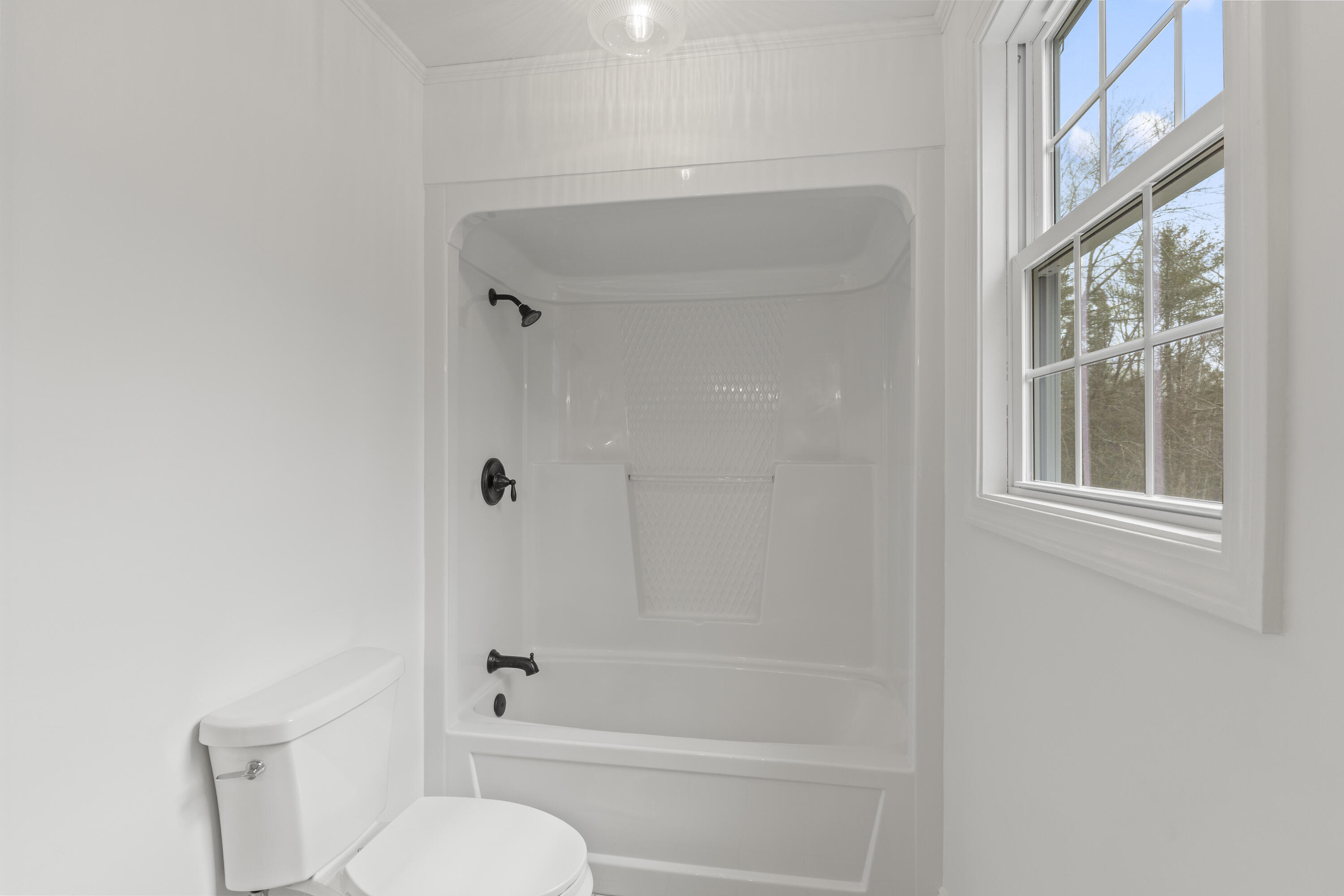 847 Middlesex Road, Topsham, ME, 04086