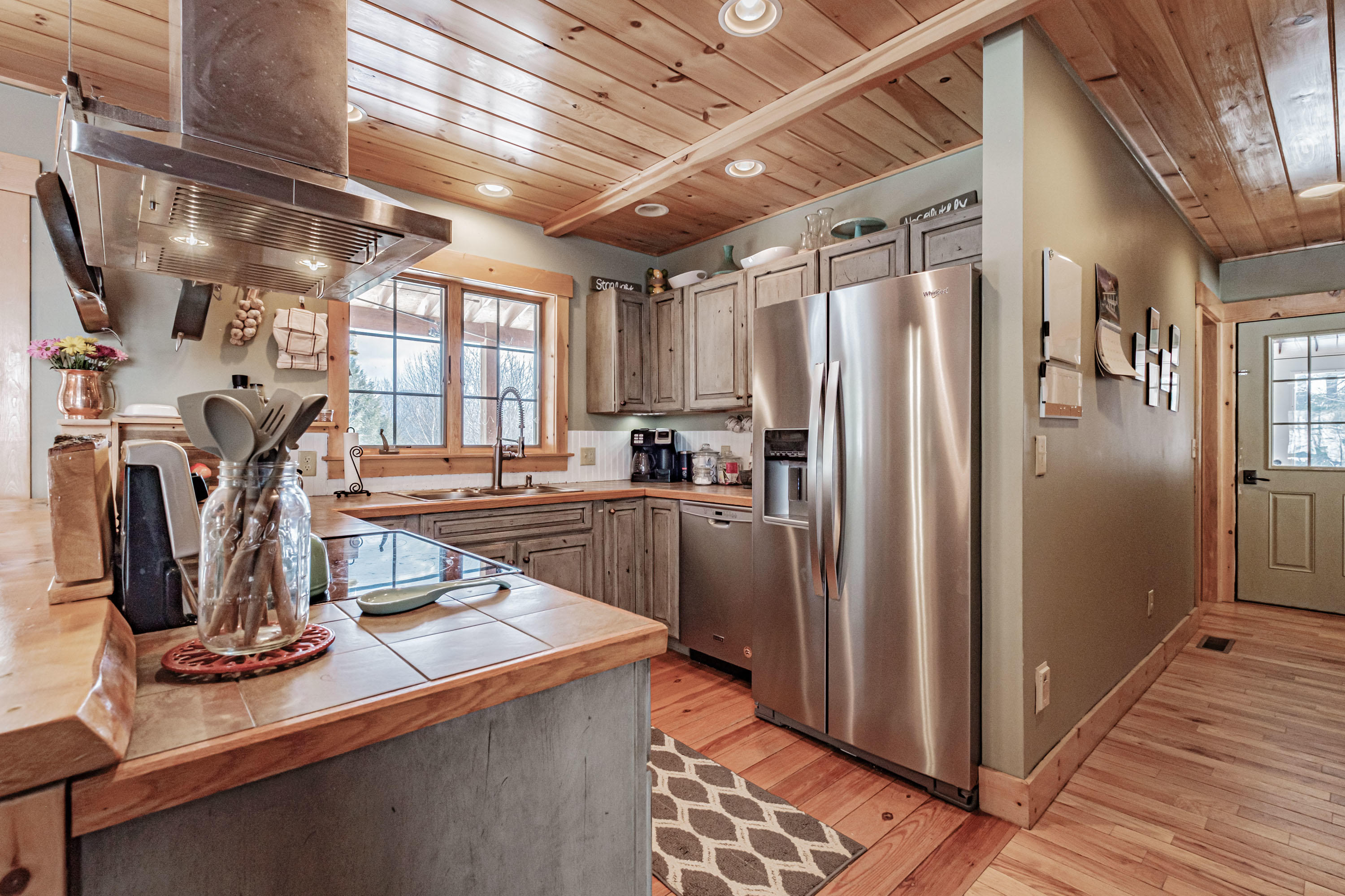 6 Gordon Avenue, Rumford, ME, 04276-4041