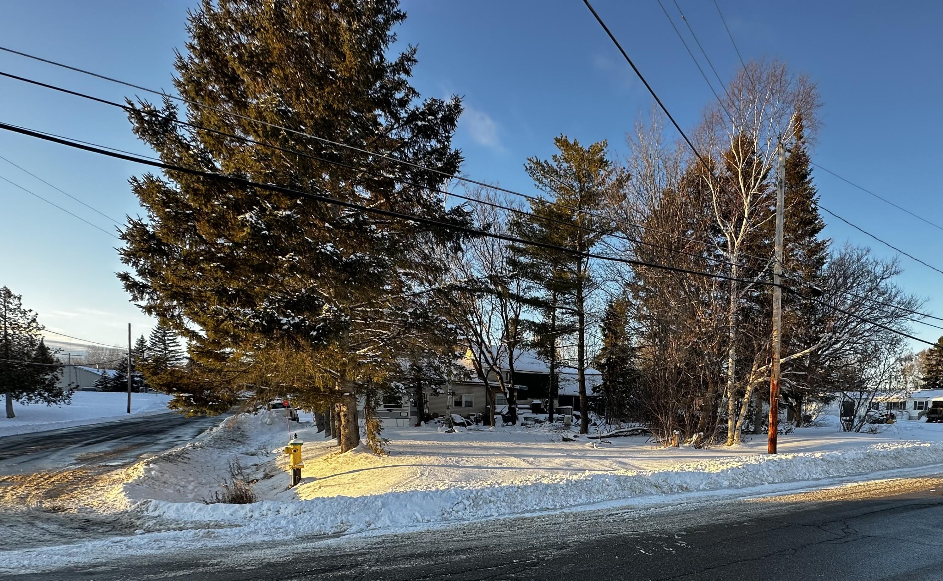 Undisclosed Address, Presque Isle, ME, 04769