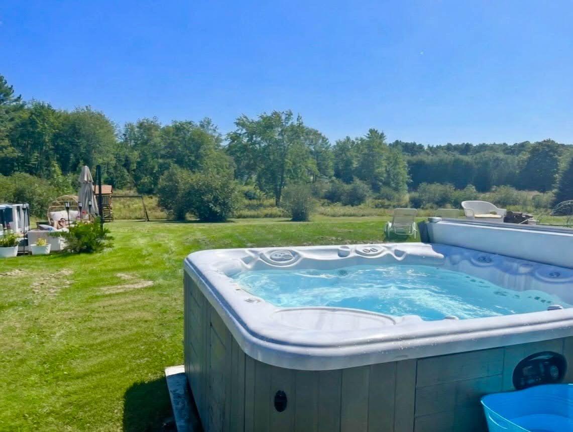 64 Wardtown Road, Freeport, ME, 04032