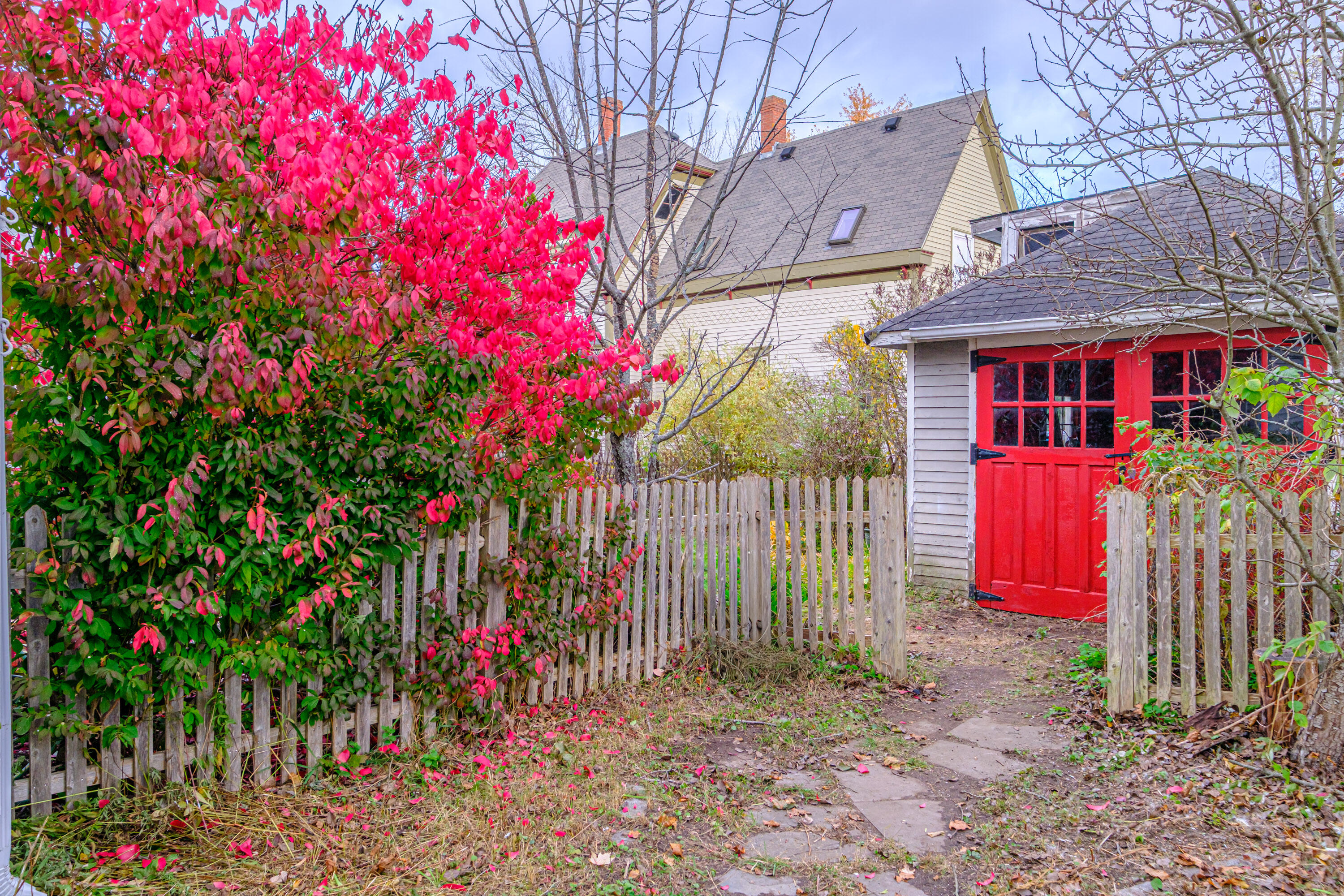 10 Whitehall Avenue, South Portland, ME, 04106