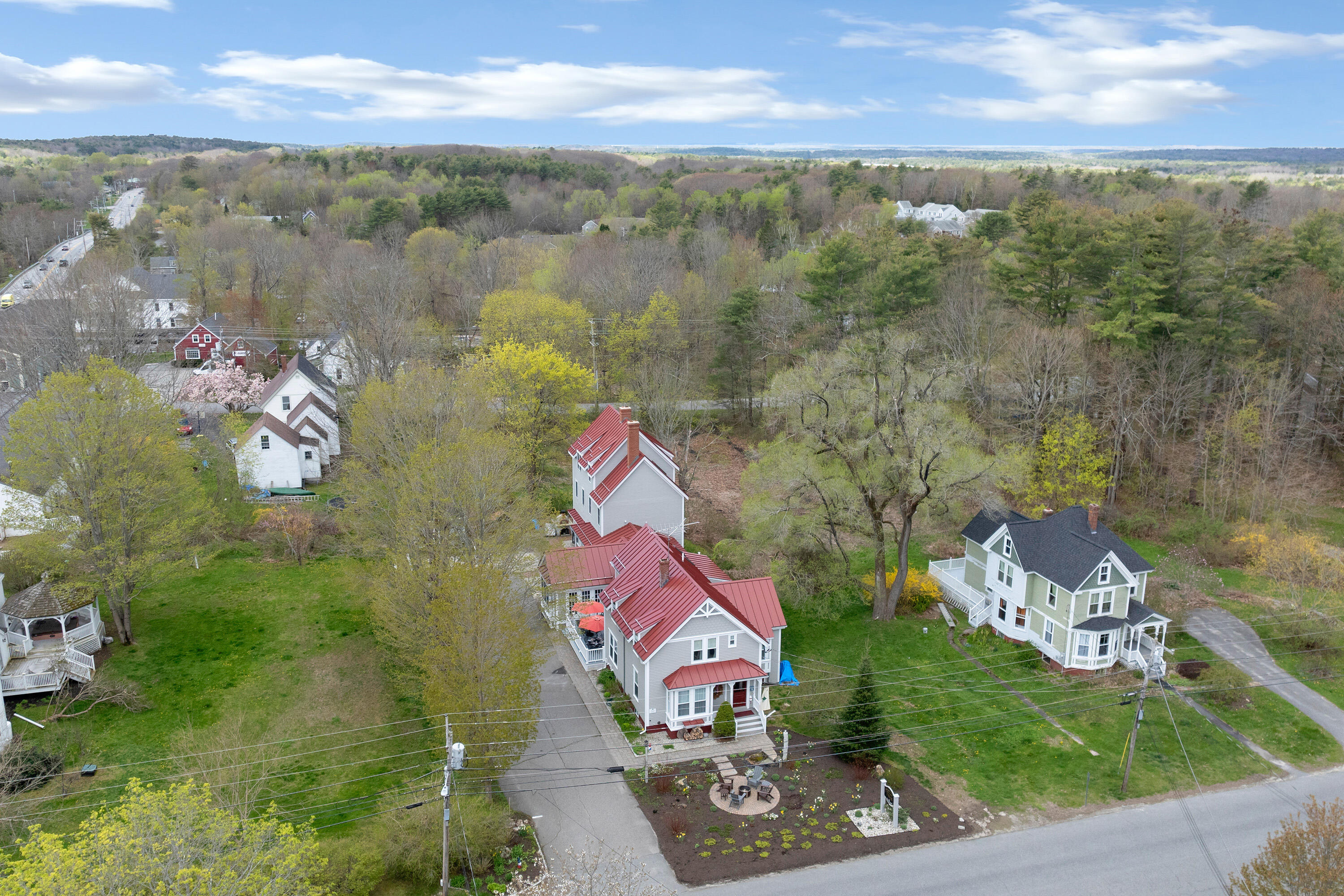 11 Holbrook Street, Freeport, ME, 04032