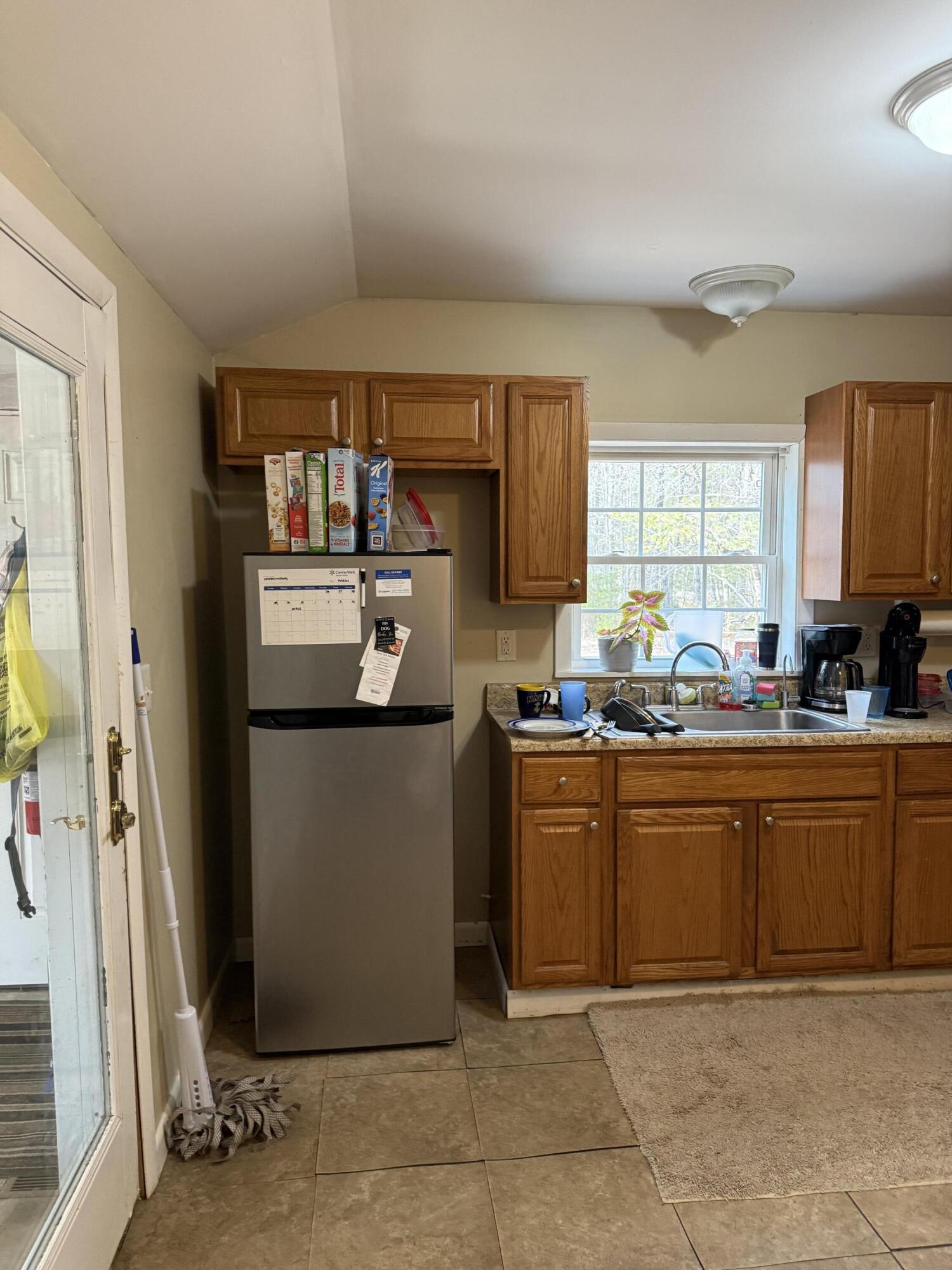 123 County Road, Milford, ME, 04461