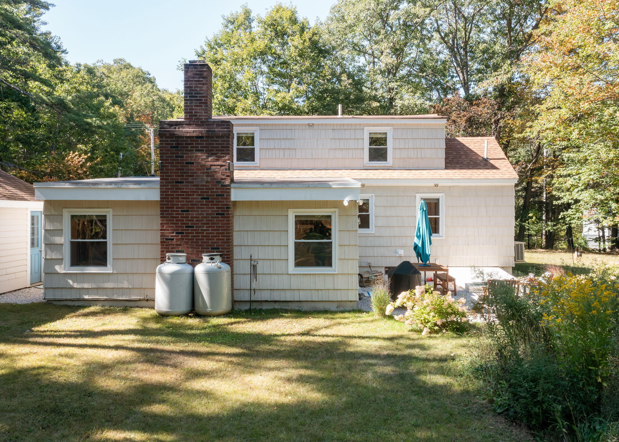 303 Middle Road, Falmouth, ME 04105 303 Middle Road