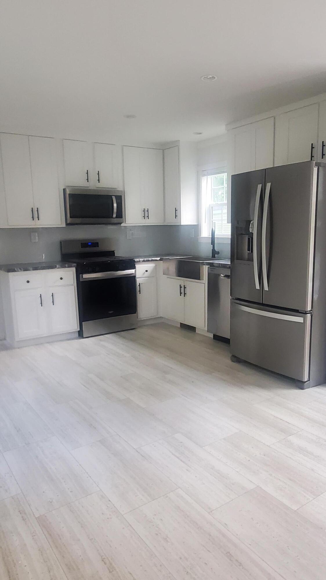 6 Laurik Lane, Naples, ME, 04055