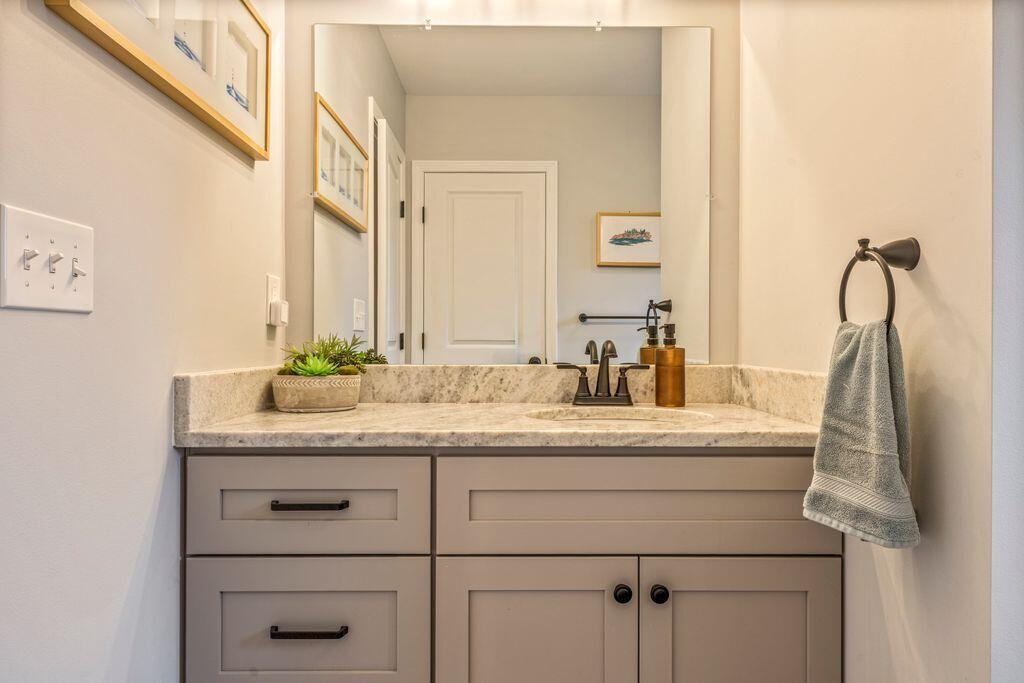 11 Estes Drive, Standish, ME, 04085