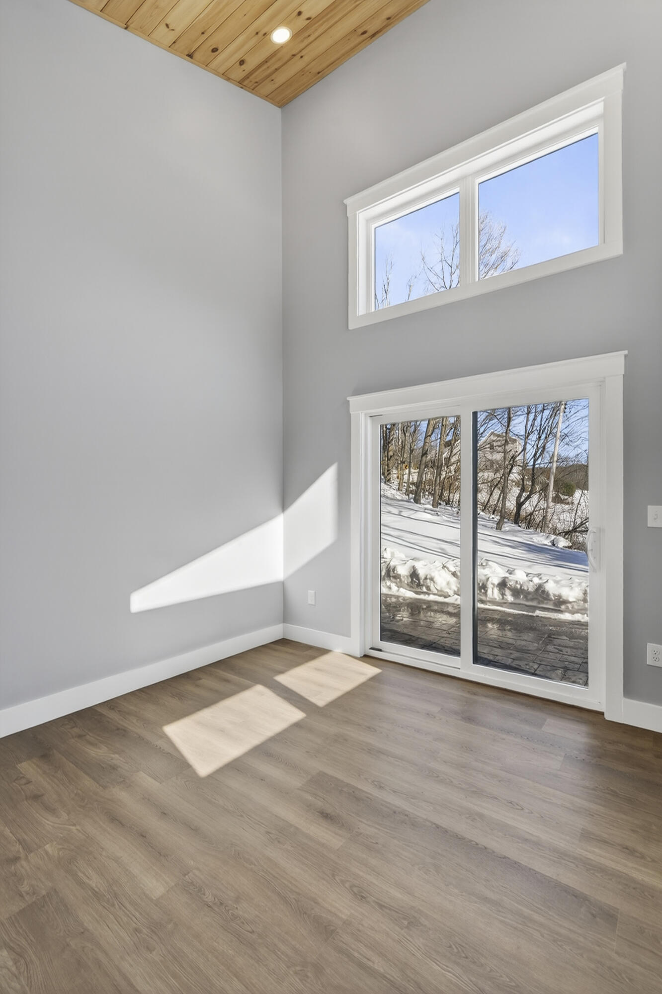295 Mount Mica Road, Paris, ME, 04281