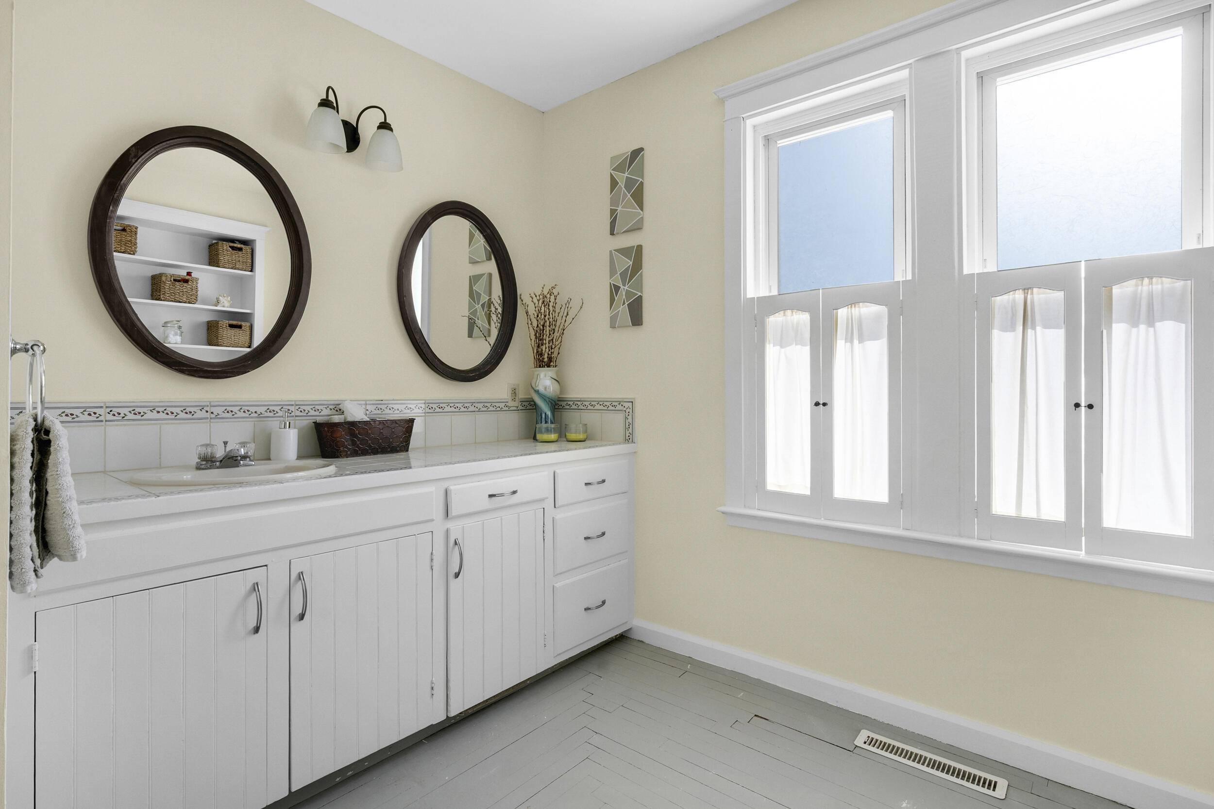 775 N Parish Road, Turner, ME, 04282