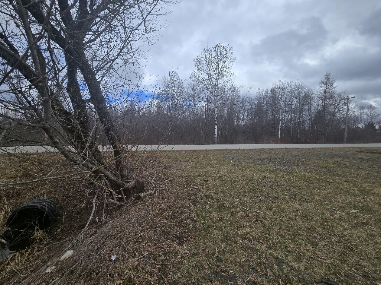 110 & 120 Sewall Street, Island Falls, ME, 04747