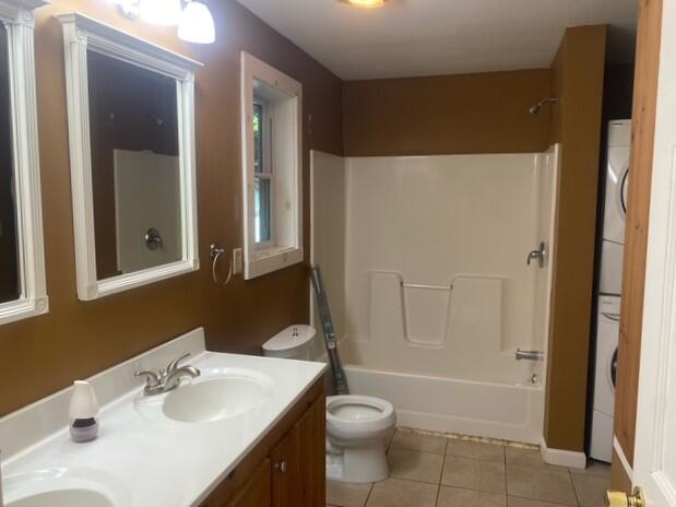 344 Crowell Hill Road, Vassalboro, ME 04989 Primary bath