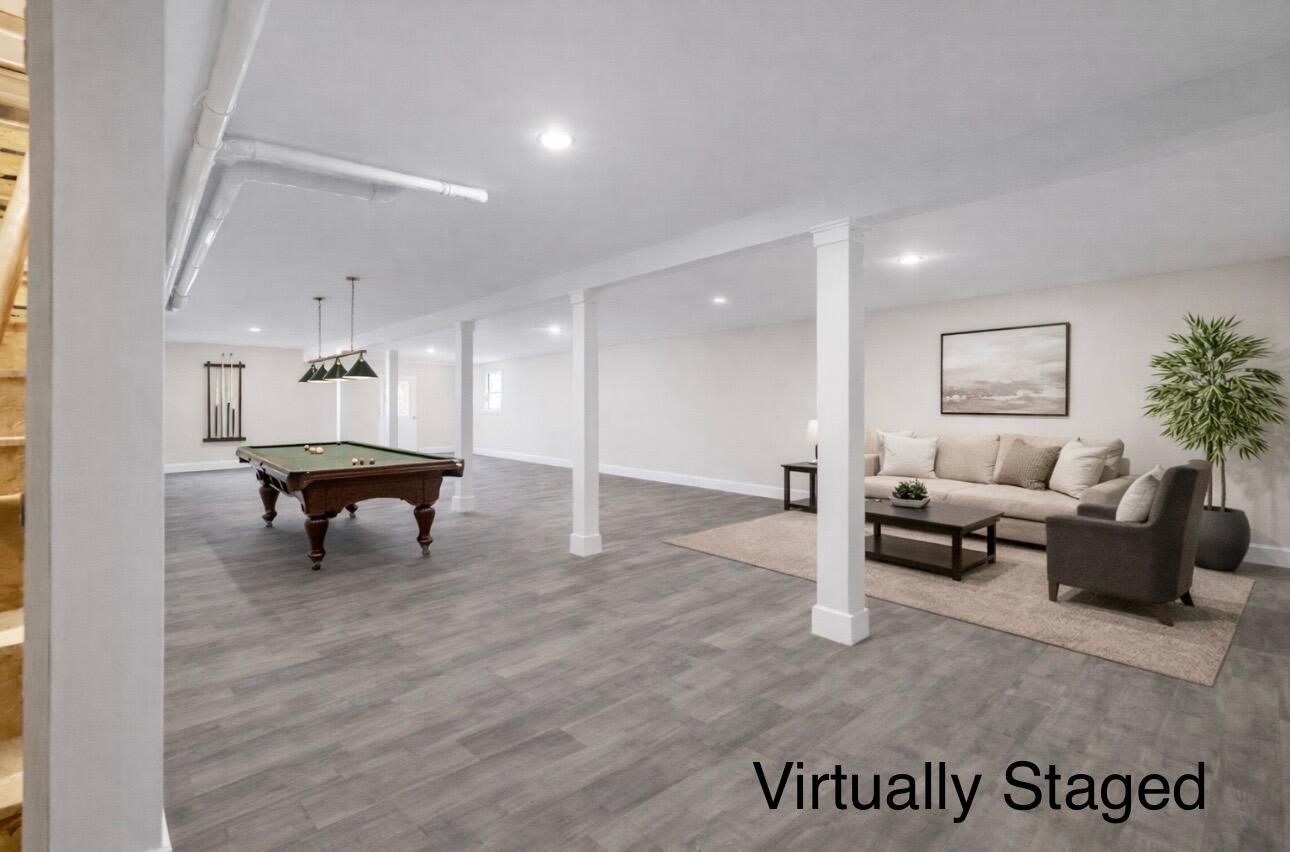 33 Woodbrey Lane, Standish, ME, 04084