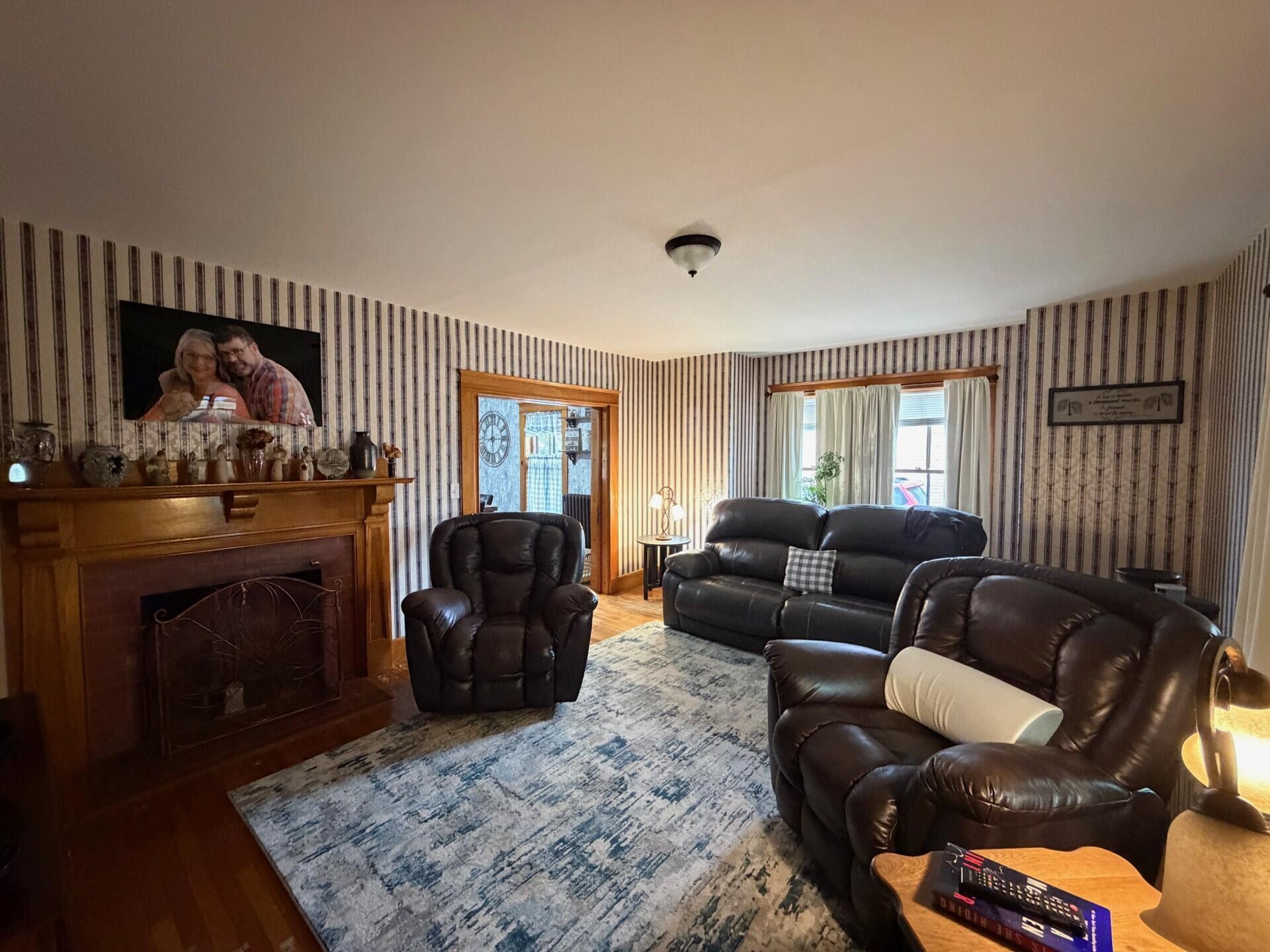 21 Bowdoin Street, Houlton, ME, 04730