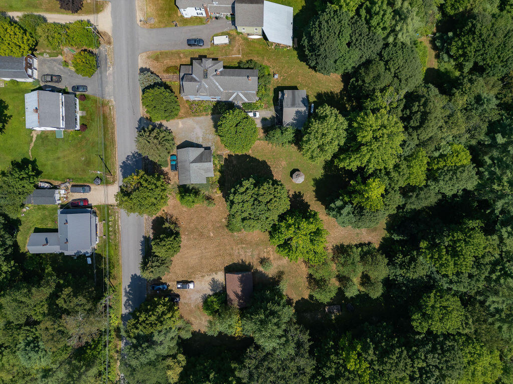 72 Main Street, Peru, ME, 04290