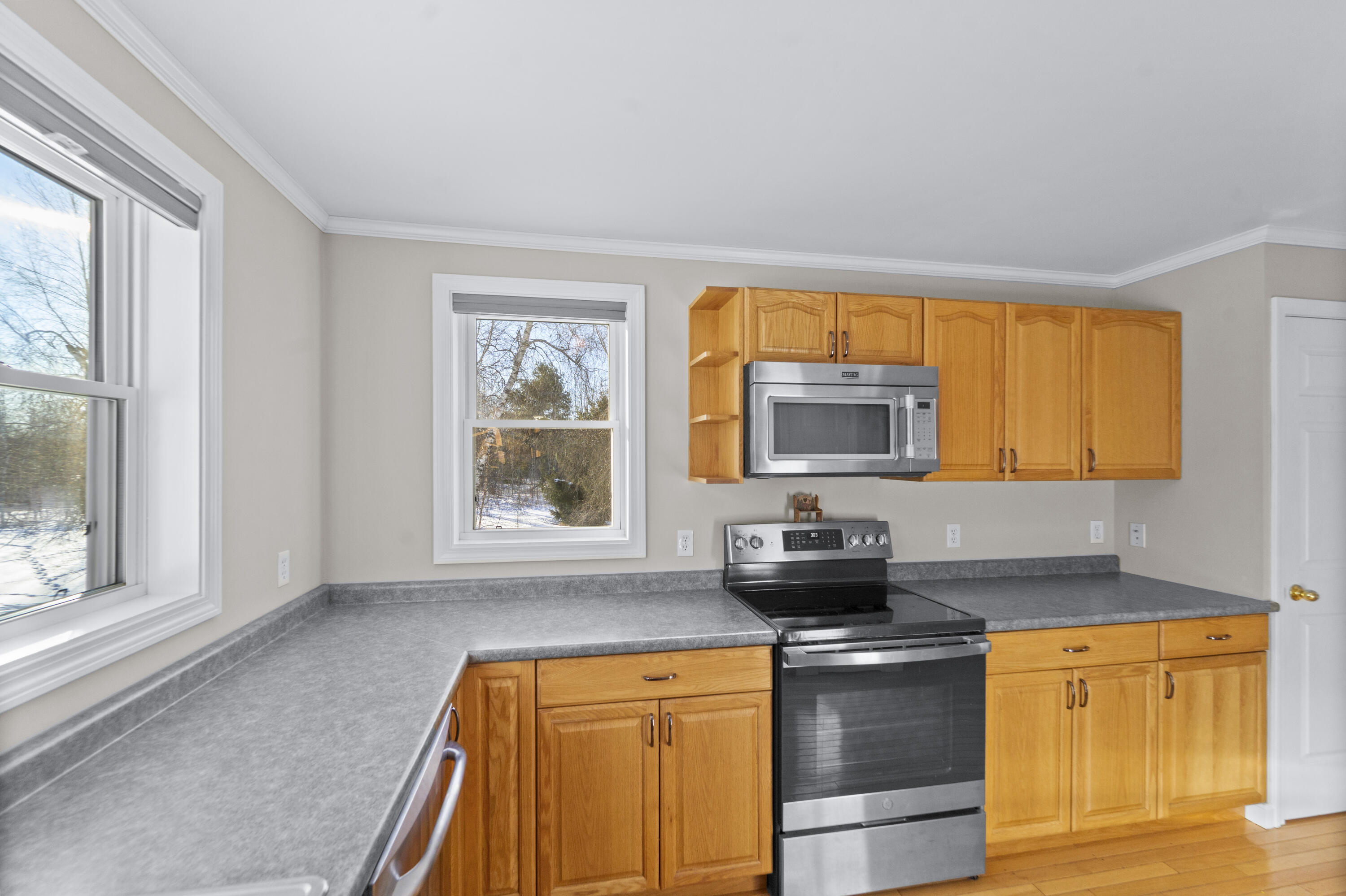 50 Emerald Drive, Hampden, ME, 04444