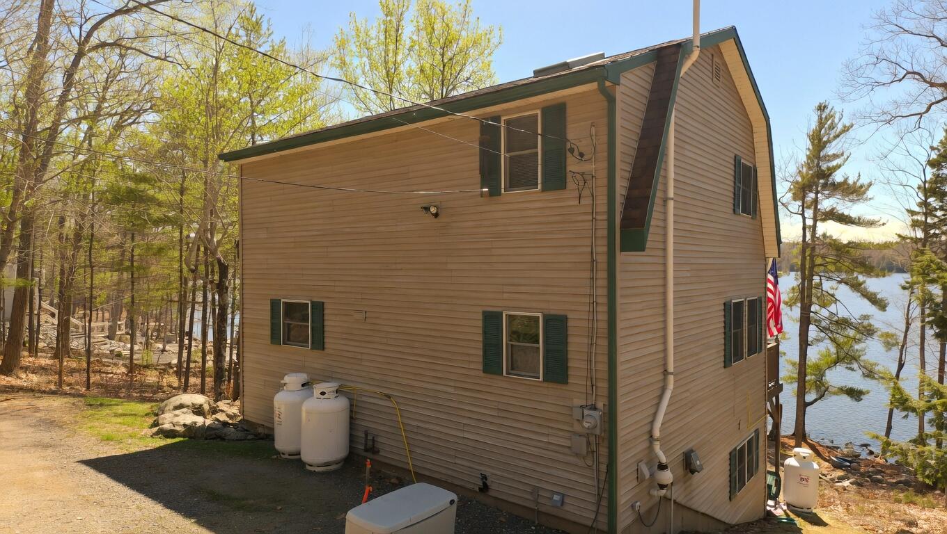 60 Moonlight Drive, Holden, ME, 04429