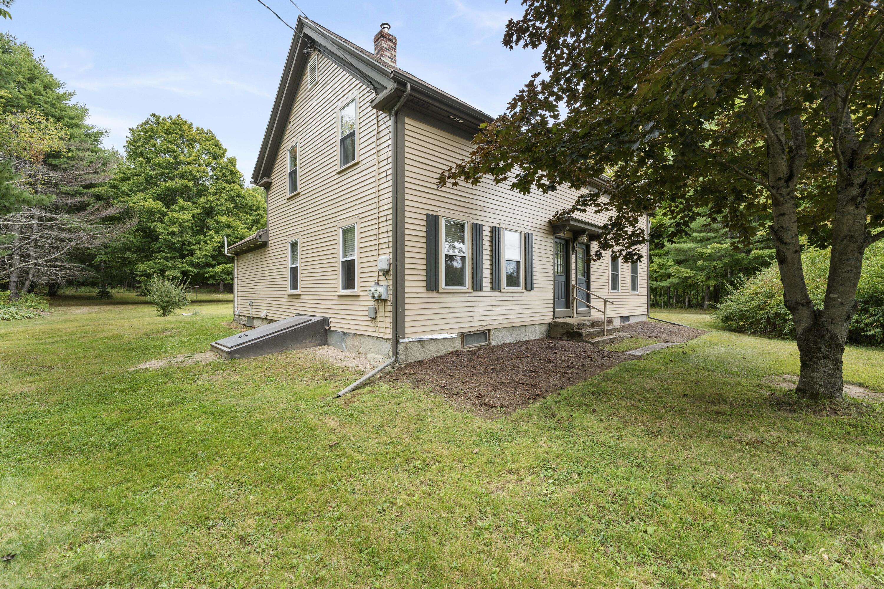 Photo of 343 Winthrop Street Hallowell ME 04347
