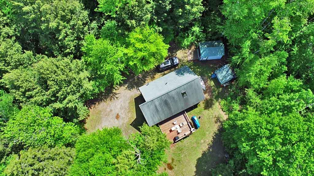 no-close-neighbors-maine