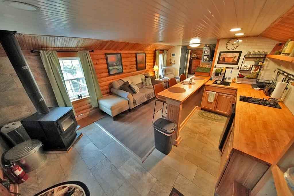 maine-off-grid-cabin-home
