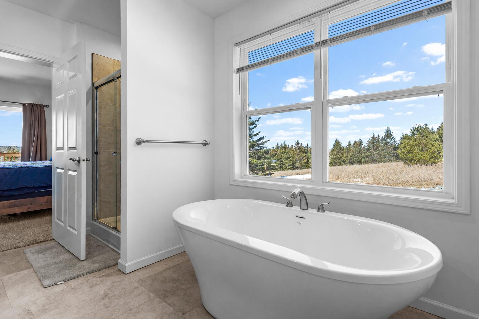 18 Farms Edge Road, Lamoine, ME, 04605