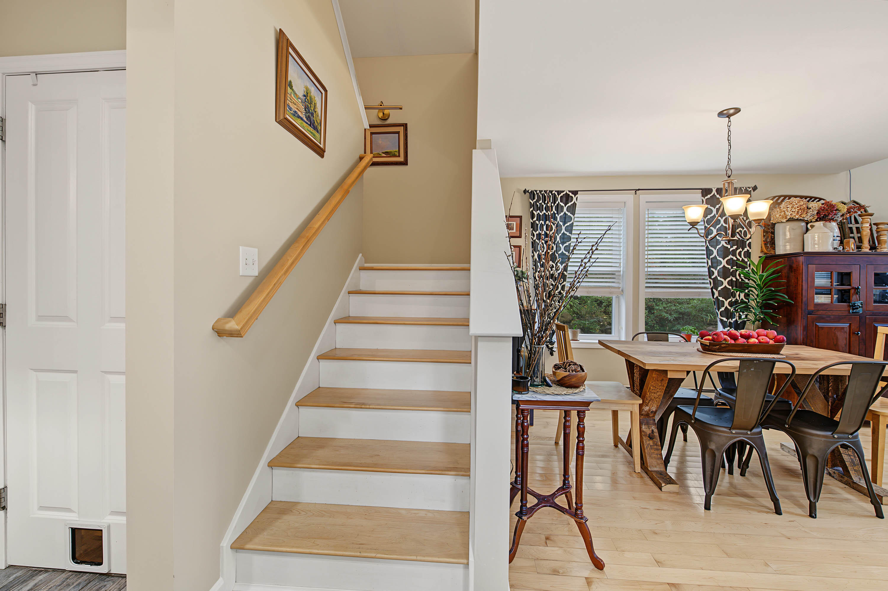203 Mountain View Road