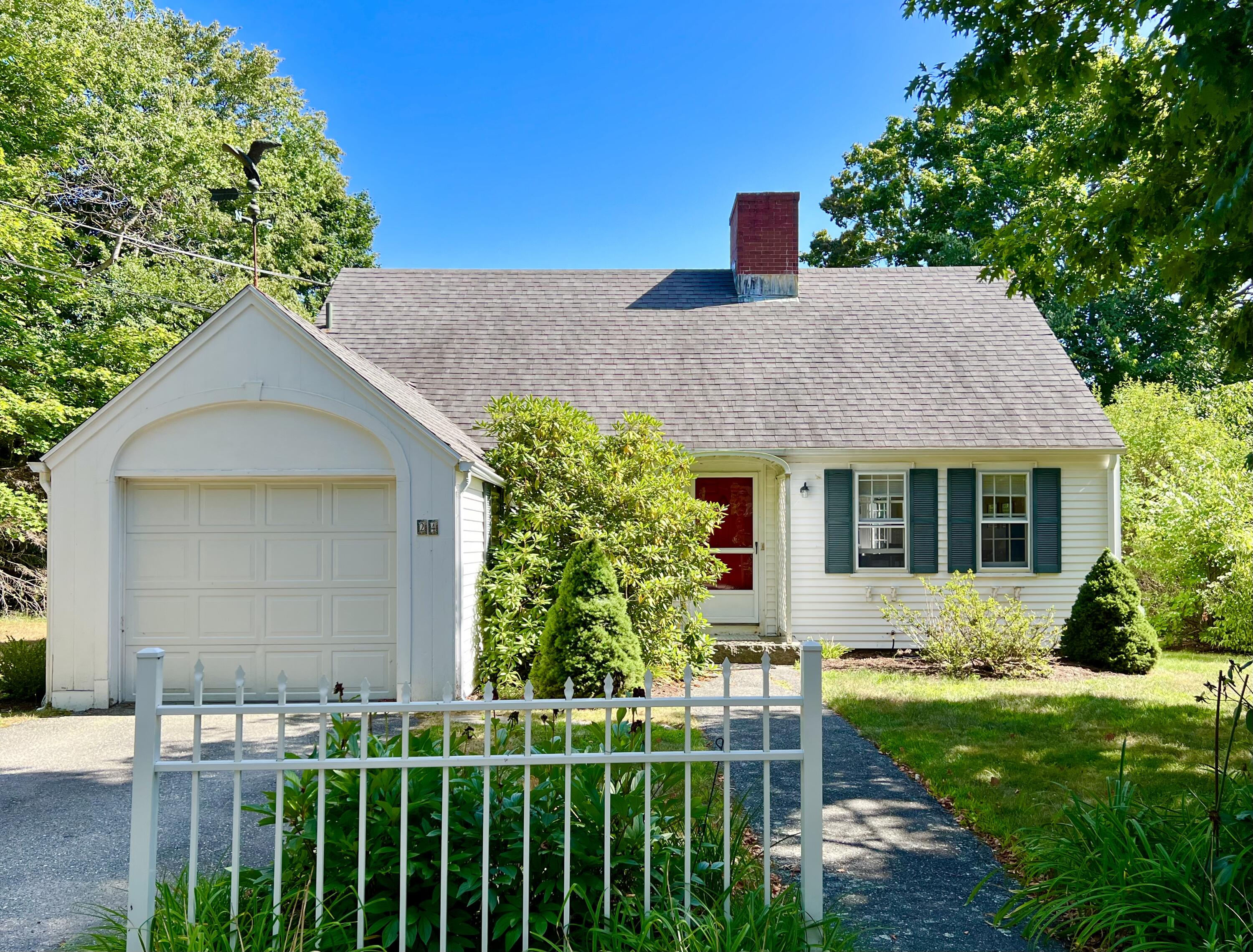 Photo of 24 High Road Southwest Harbor ME 04679