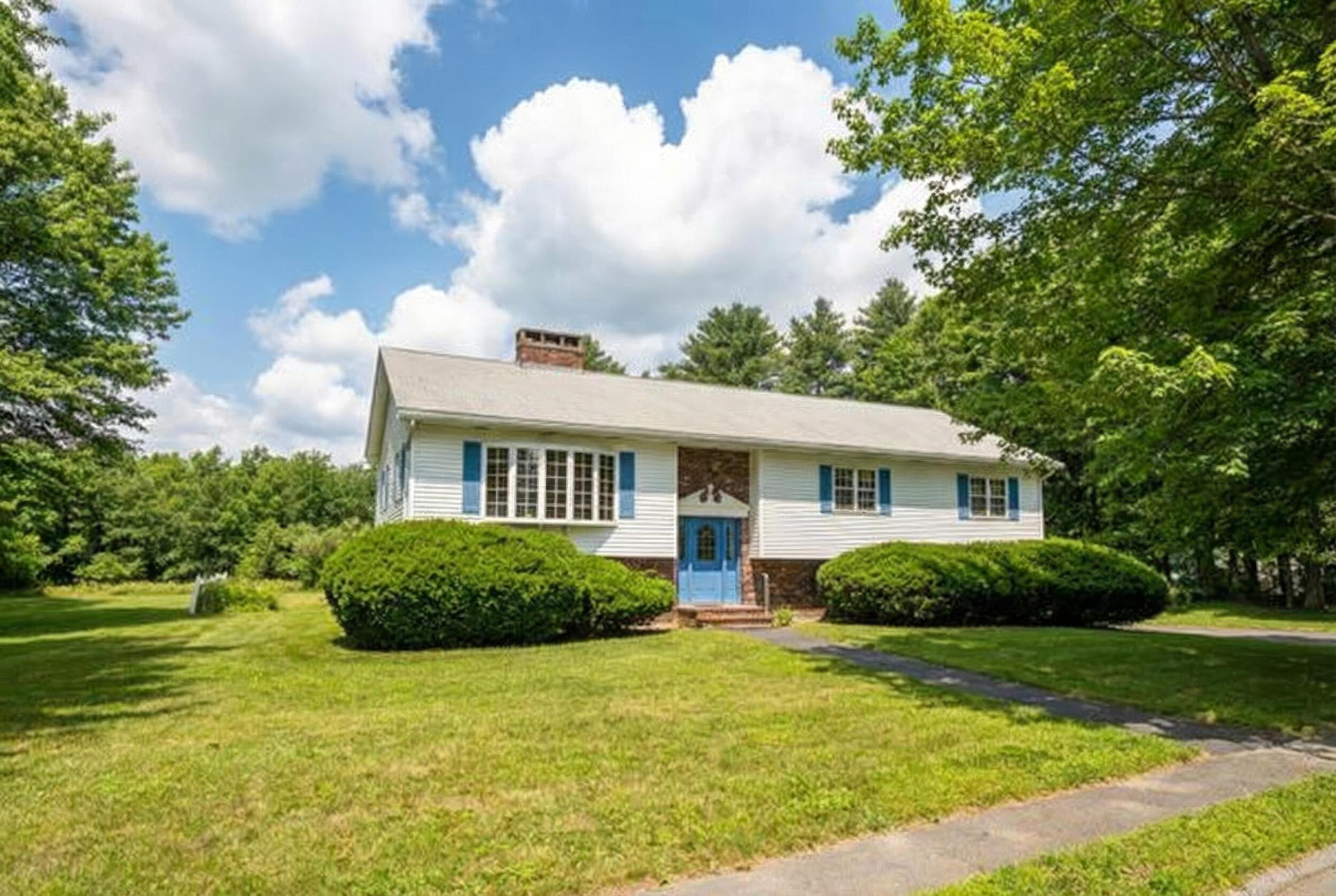 85-87 Taywood Road, Auburn, ME, 04210