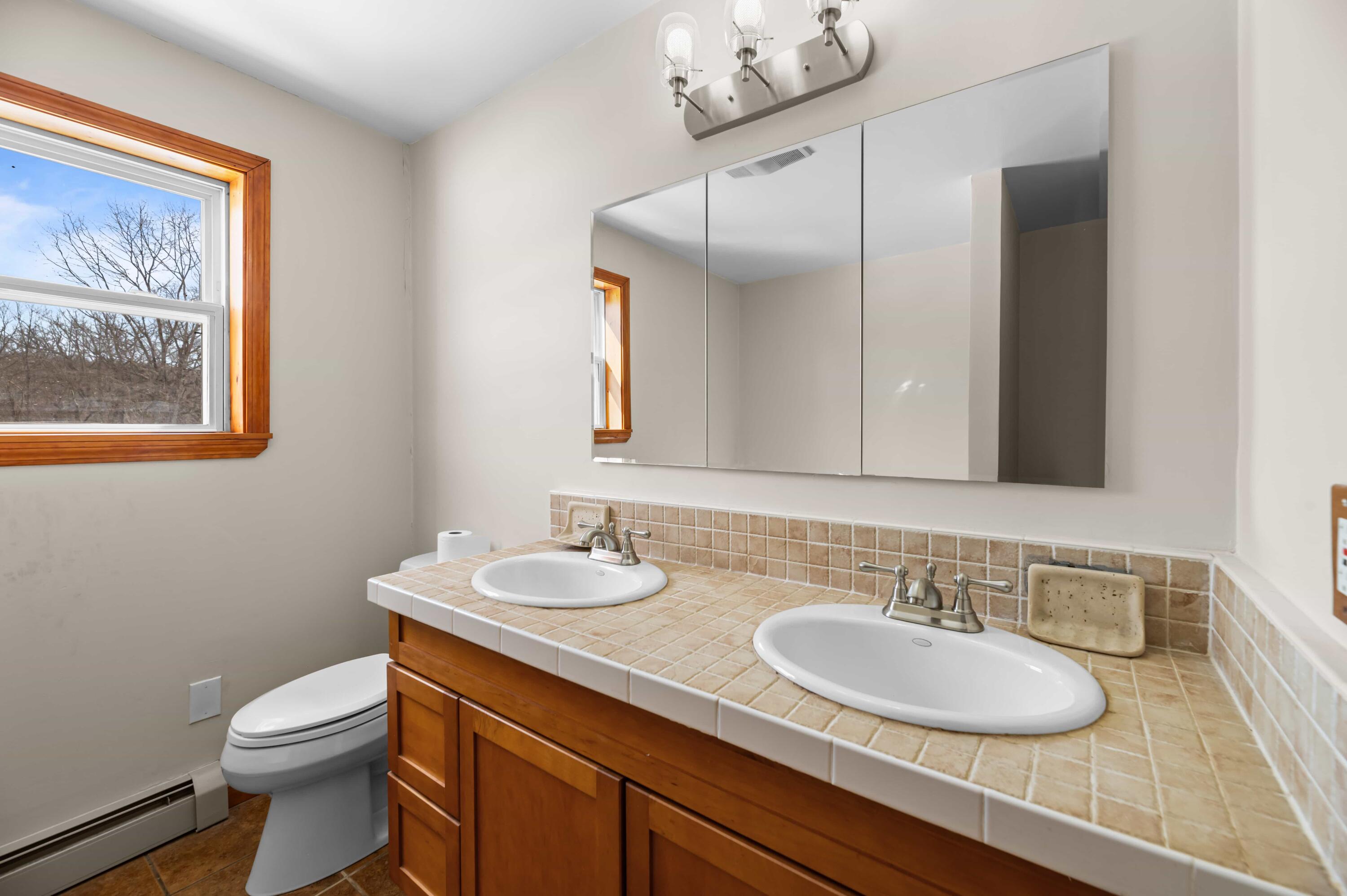 101 Dunham Road, Vassalboro, ME, 04989