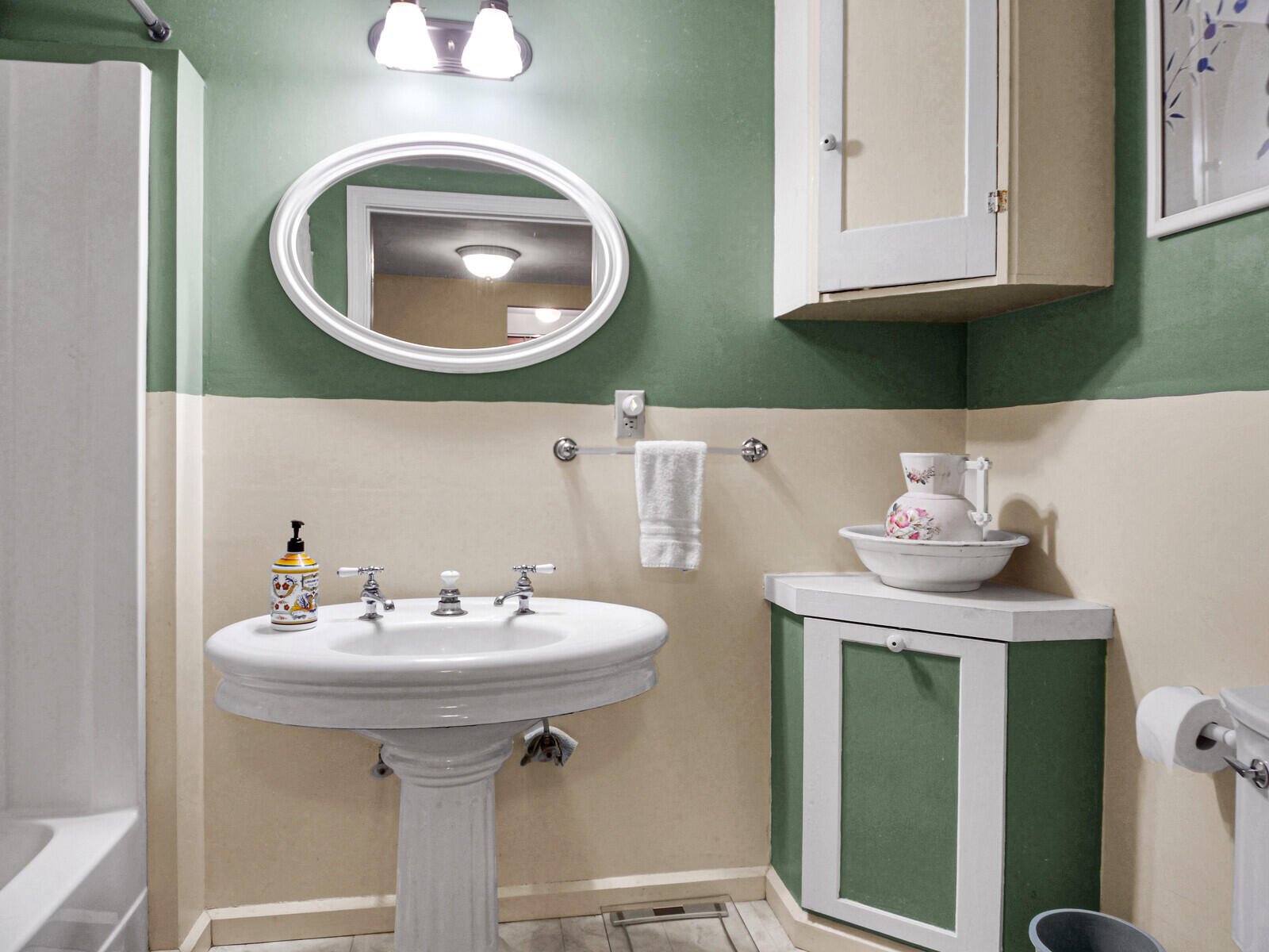 73 Pleasant Street, Brunswick, ME, 04011