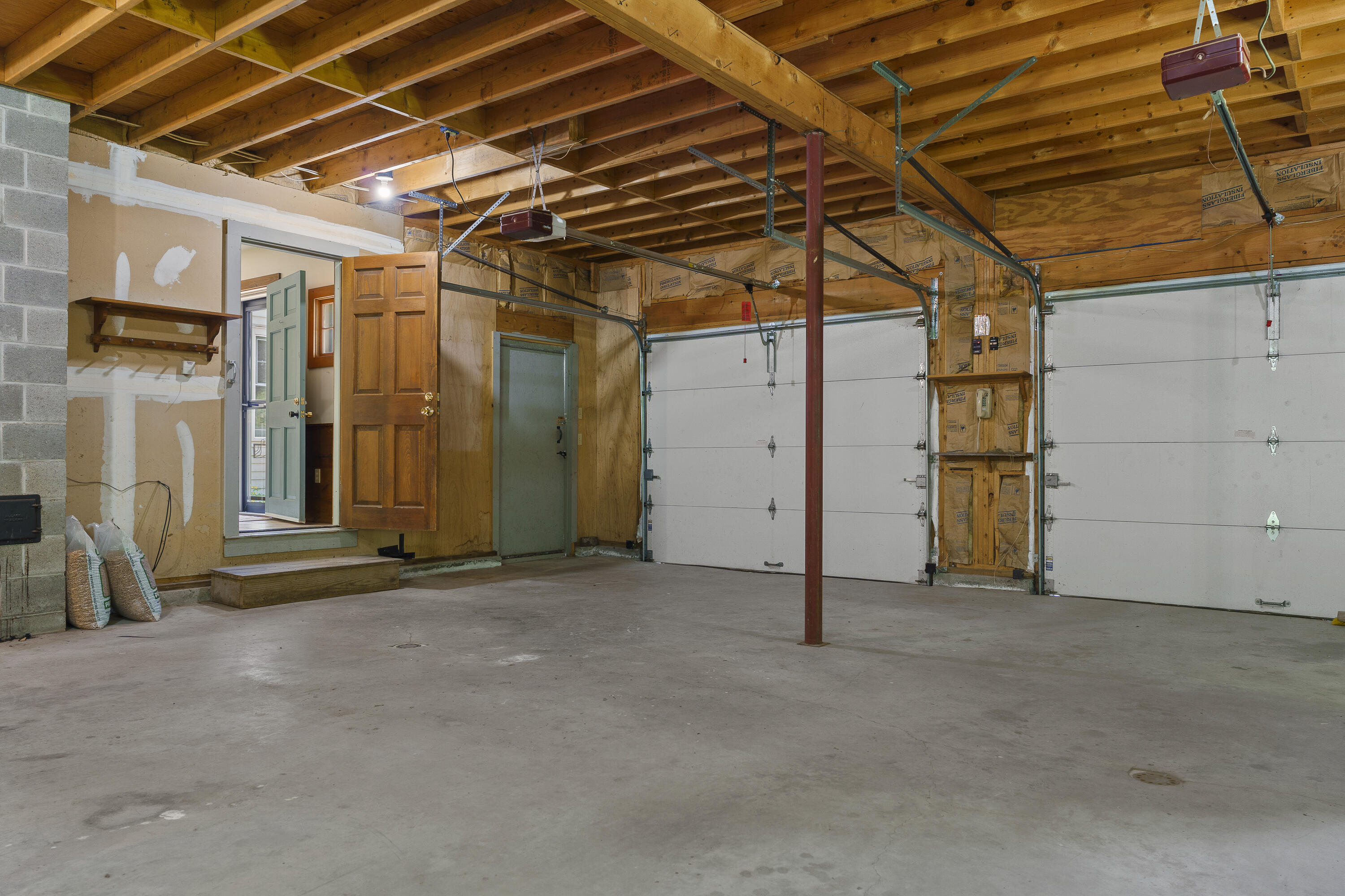 466 Bristol Road, Bristol, ME 04539 oversized 26x30 garage with overhead storage or room to expand living space.
